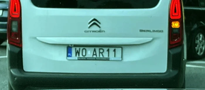 Fajny numer, blacha W0 AR11
