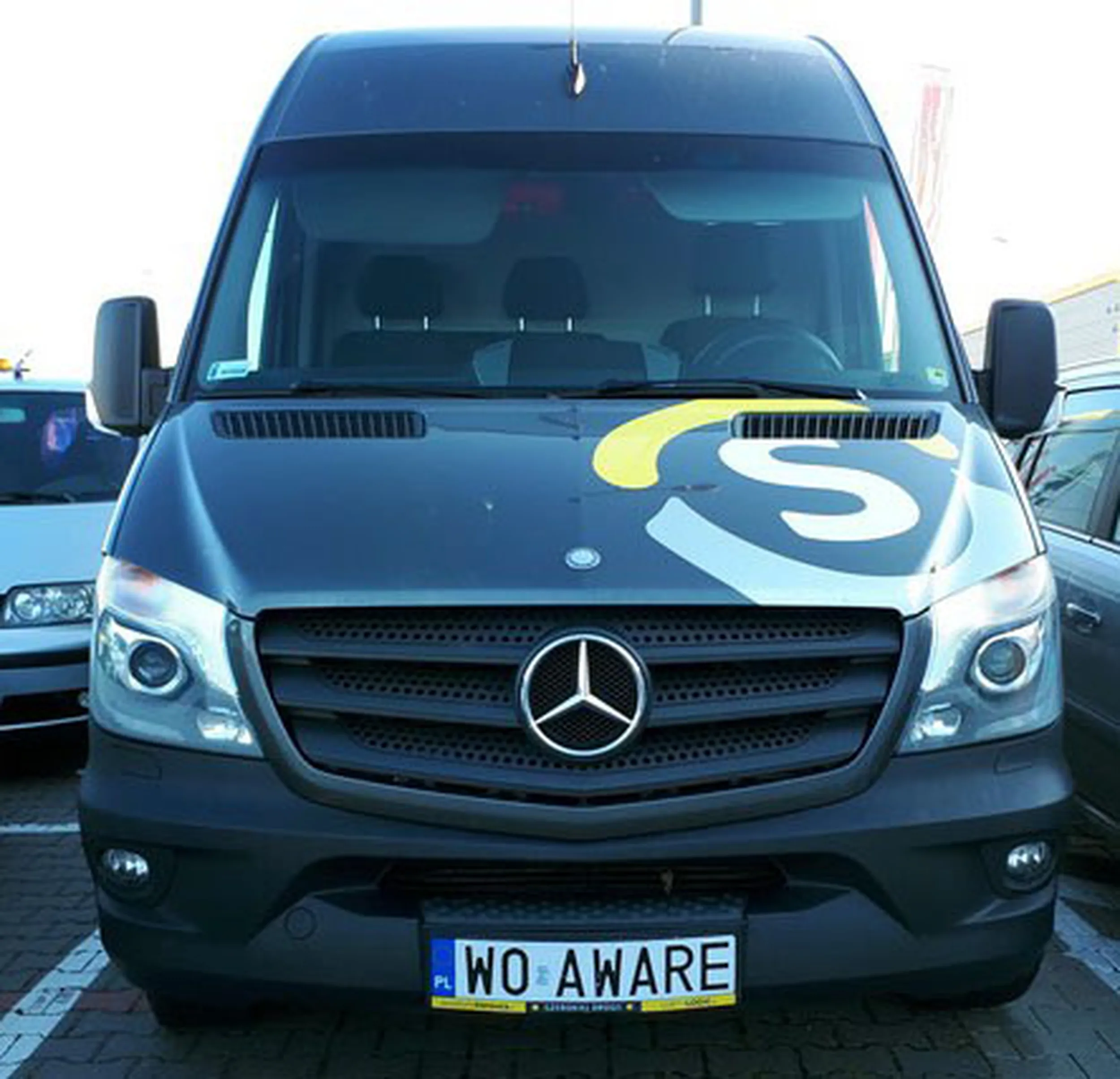 Fajny numer, blacha W0 AWARE