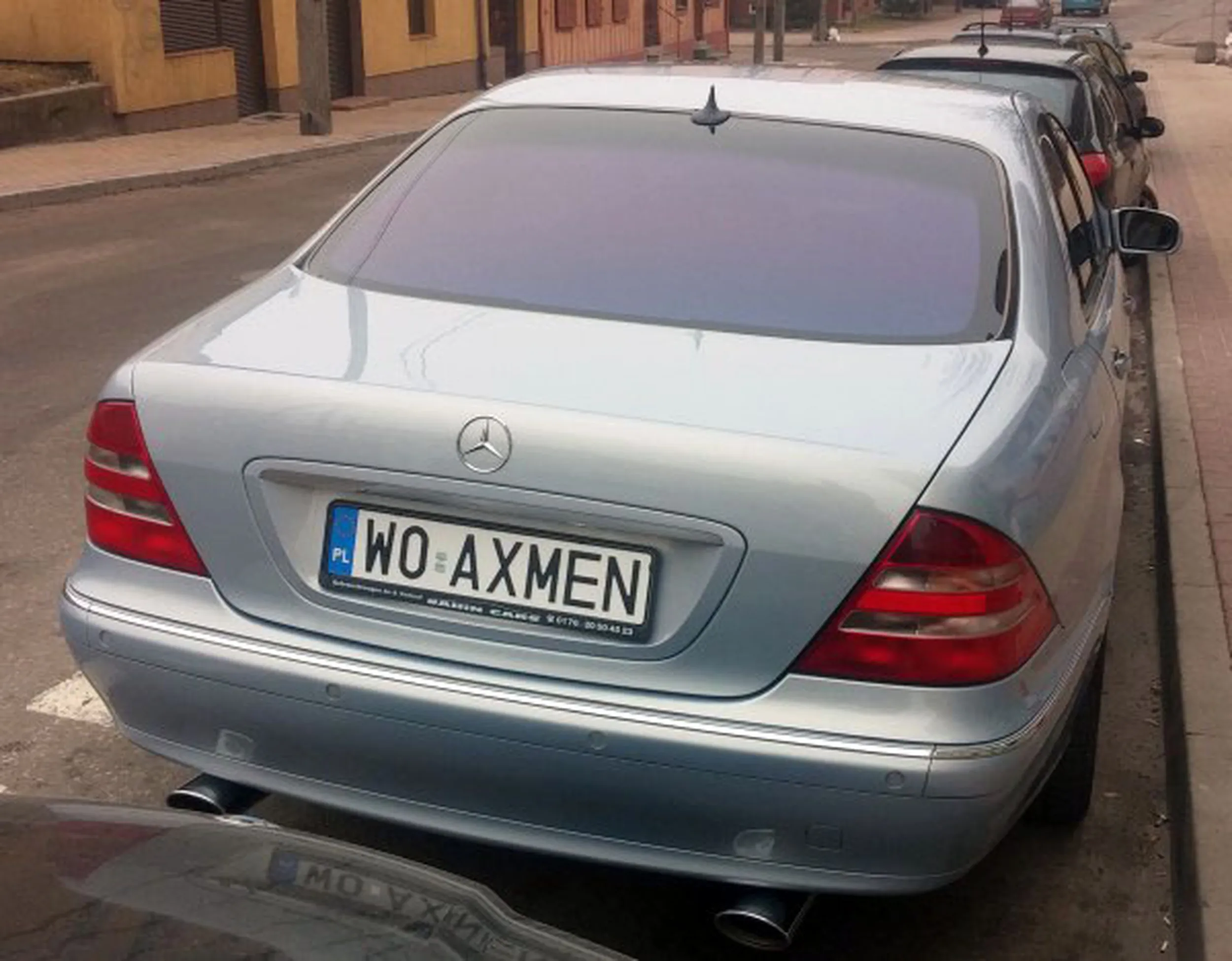 Fajny numer, blacha W0 AXMEN