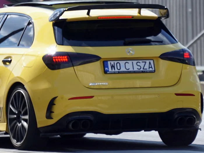 Fajny numer, blacha W0 CISZA