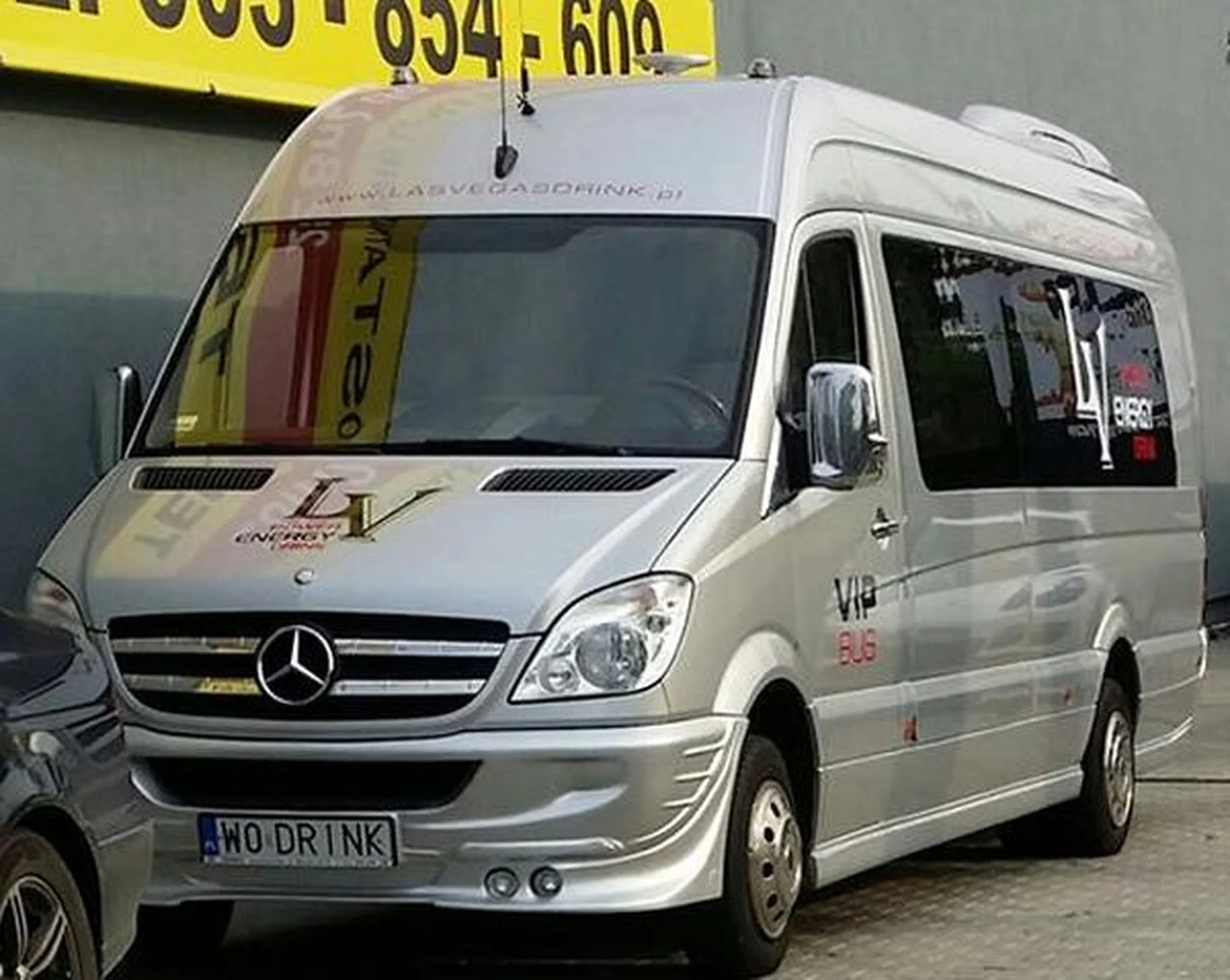 Fajny numer, blacha W0 DRINK