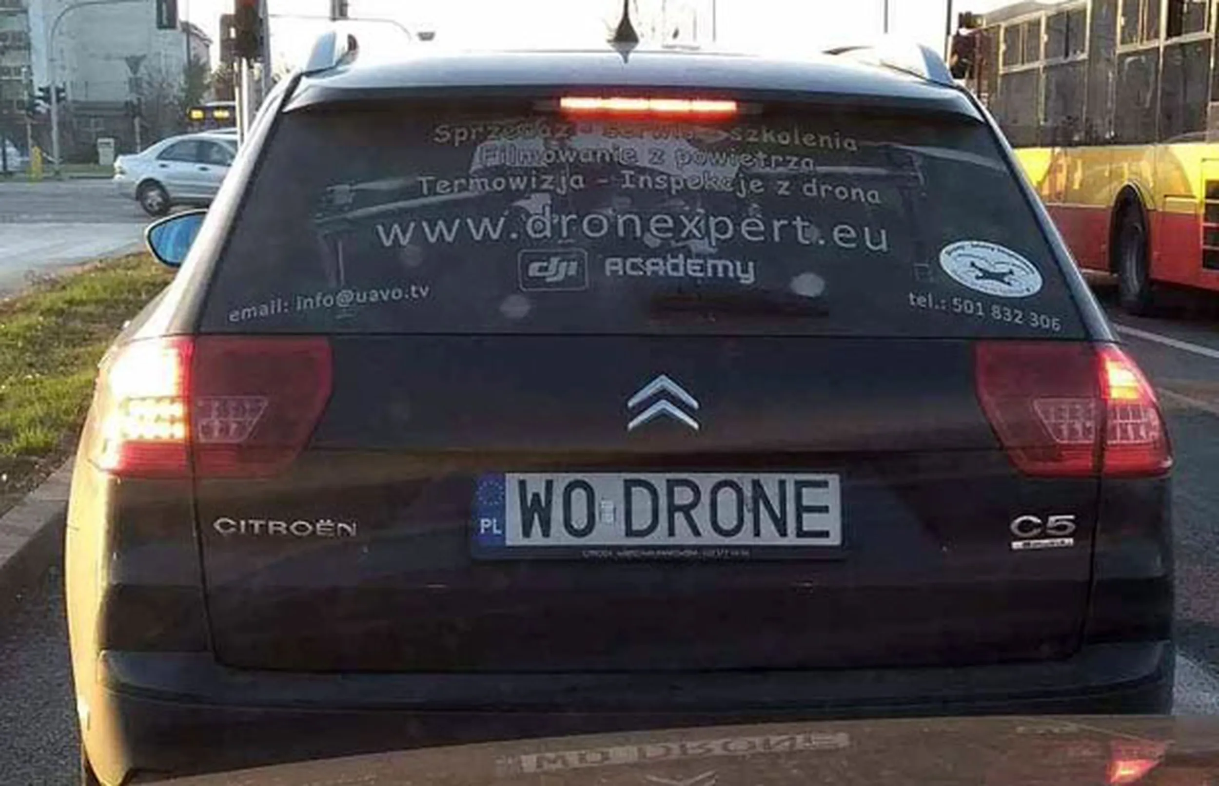 Fajny numer, blacha W0 DRONE