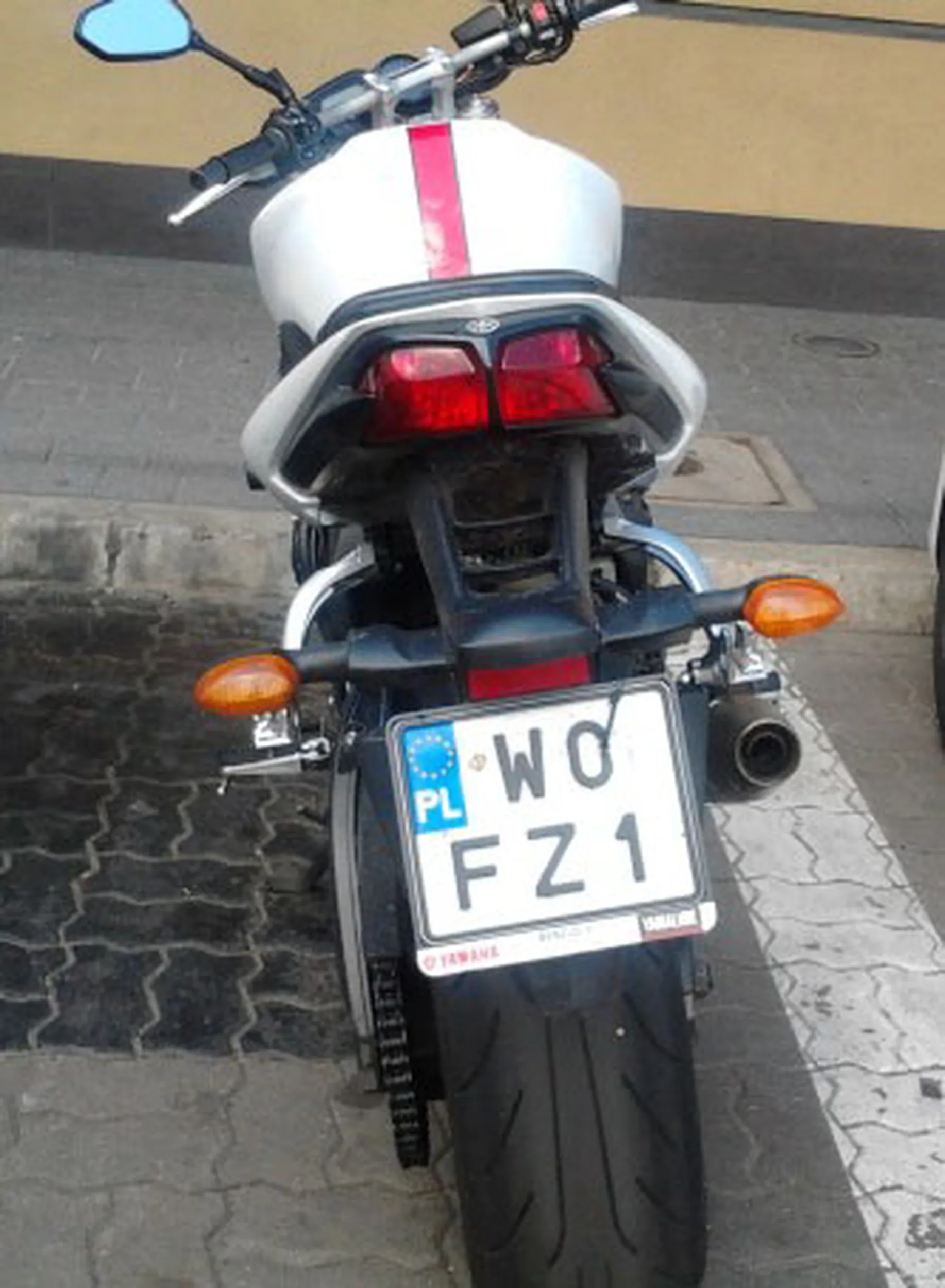 Fajny numer, blacha W0 FZ1