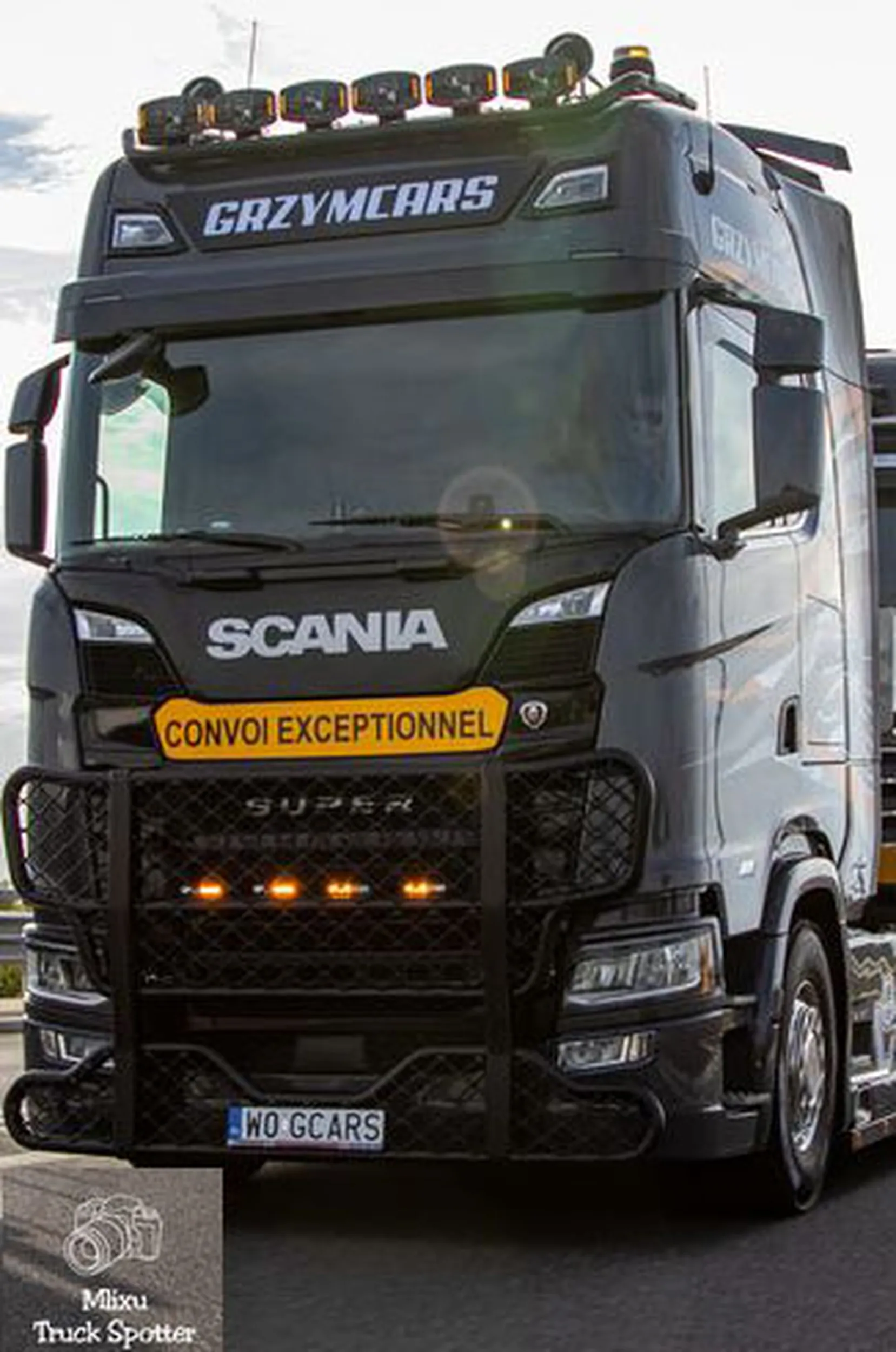 Fajny numer, blacha W0 GCARS