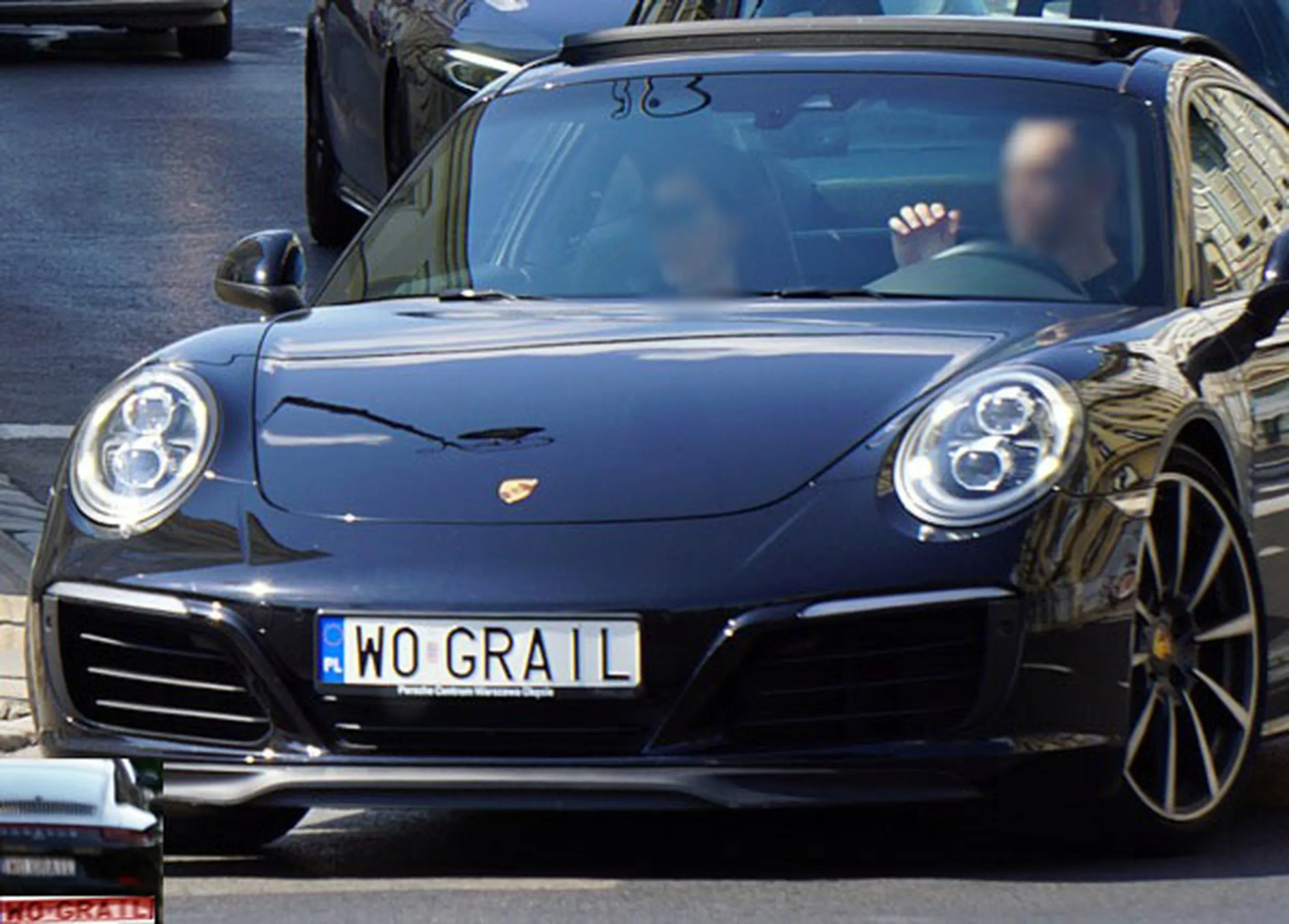 Fajny numer, blacha W0 GRAIL