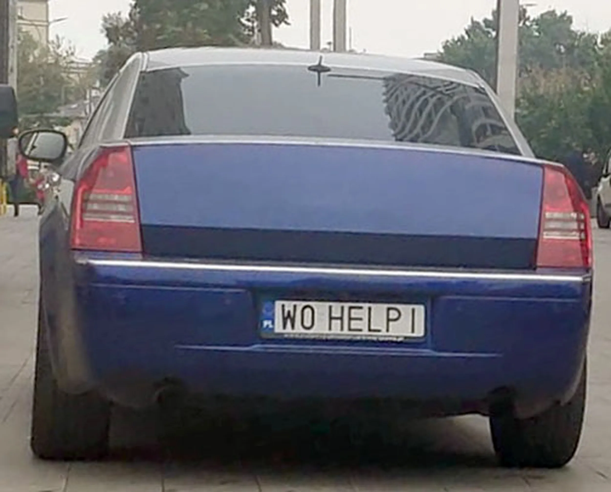 Fajny numer, blacha W0 HELPI