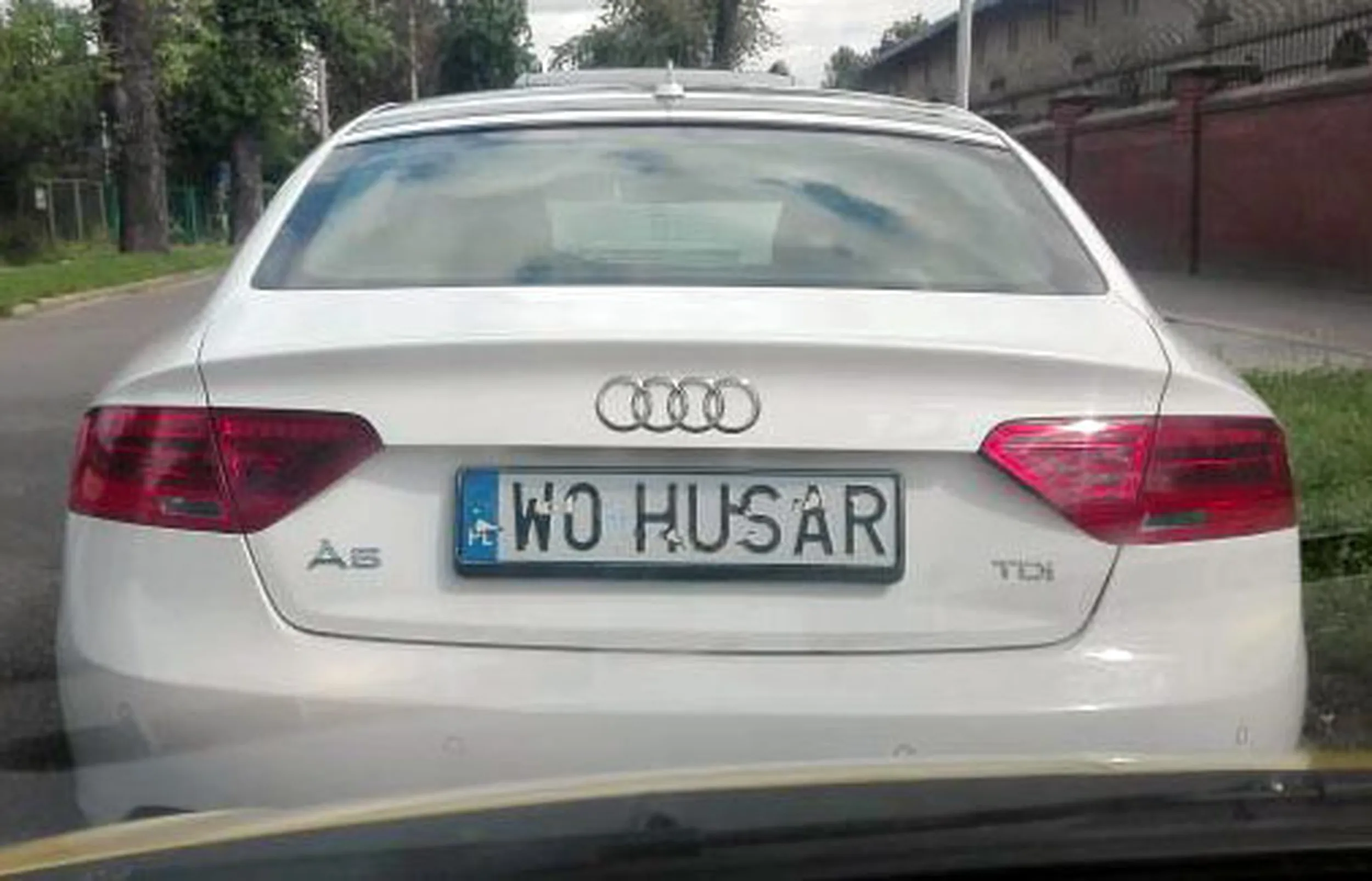 Fajny numer, blacha W0 HUSAR