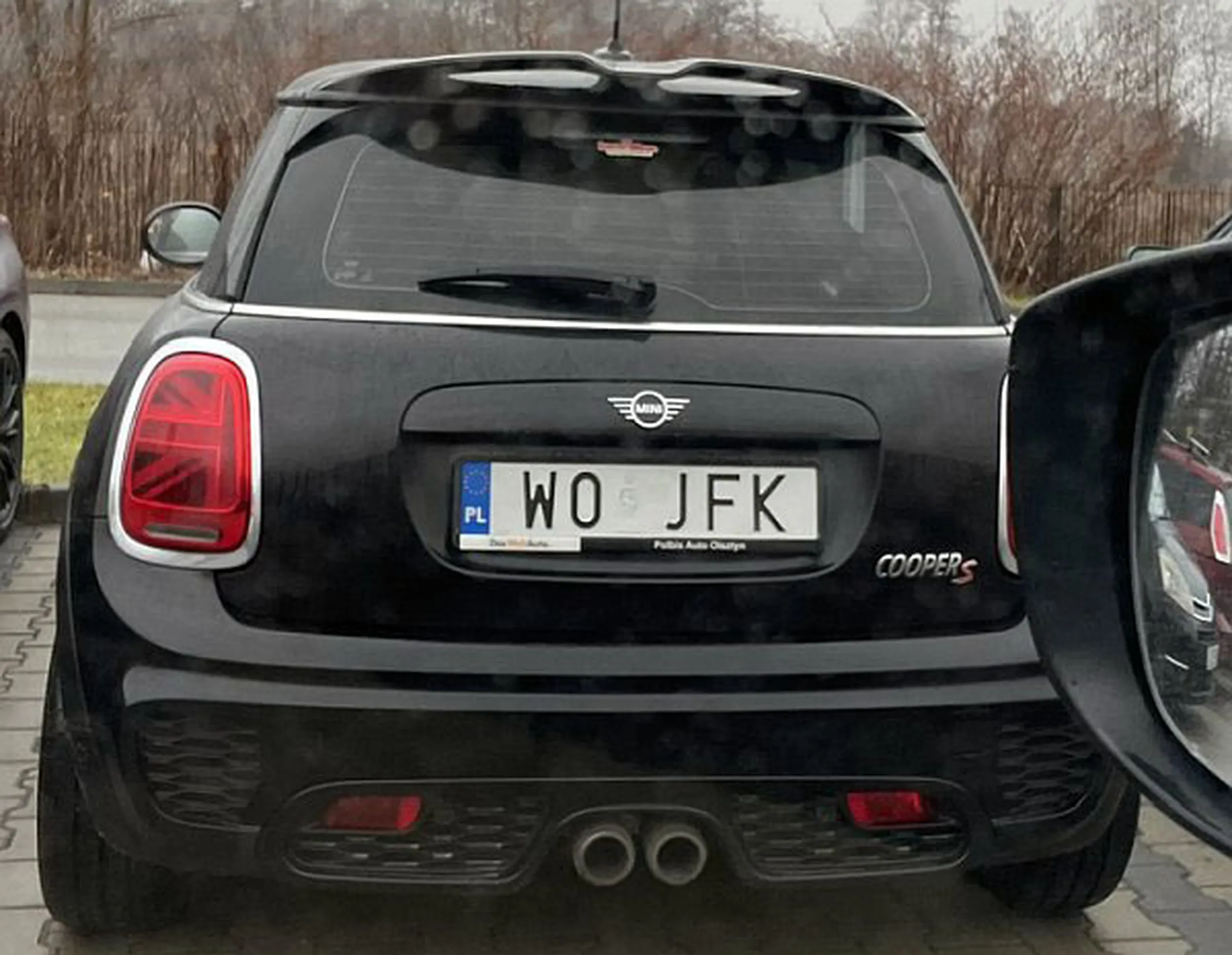 Fajny numer, blacha W0 JFK