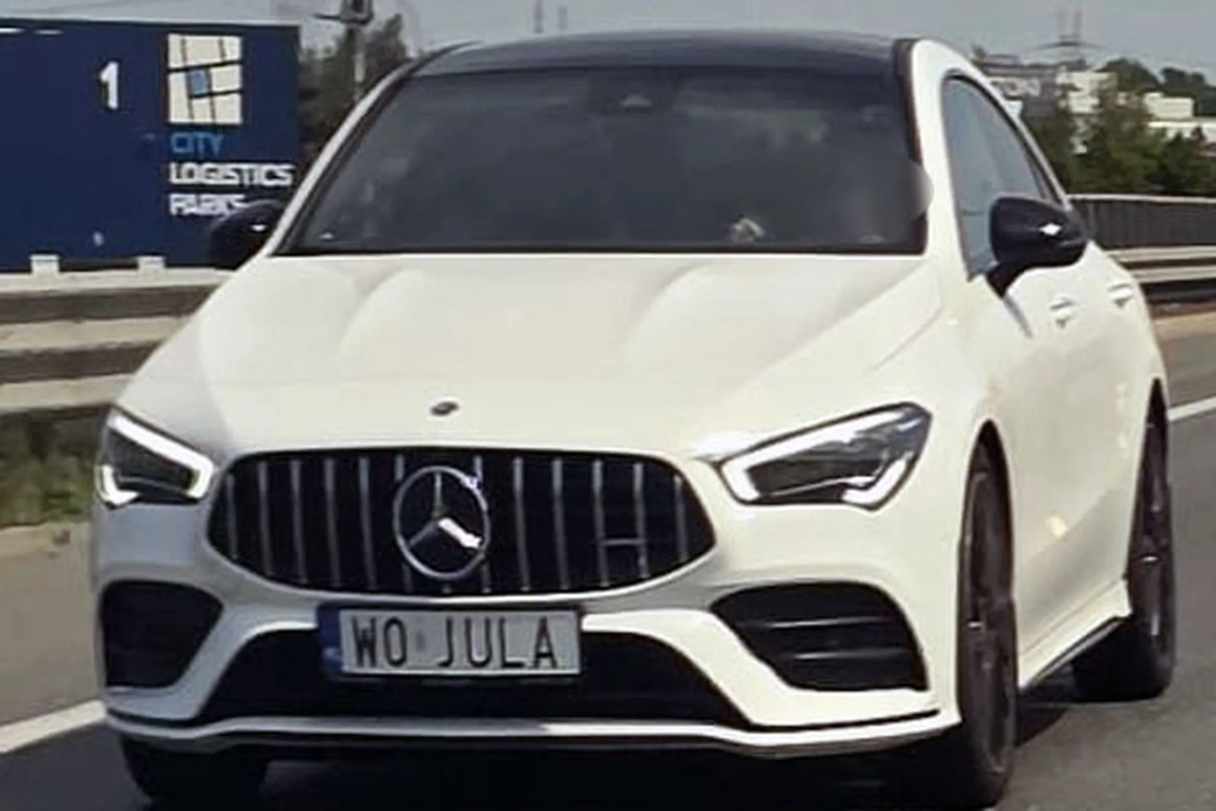 Fajny numer, blacha W0 JULA