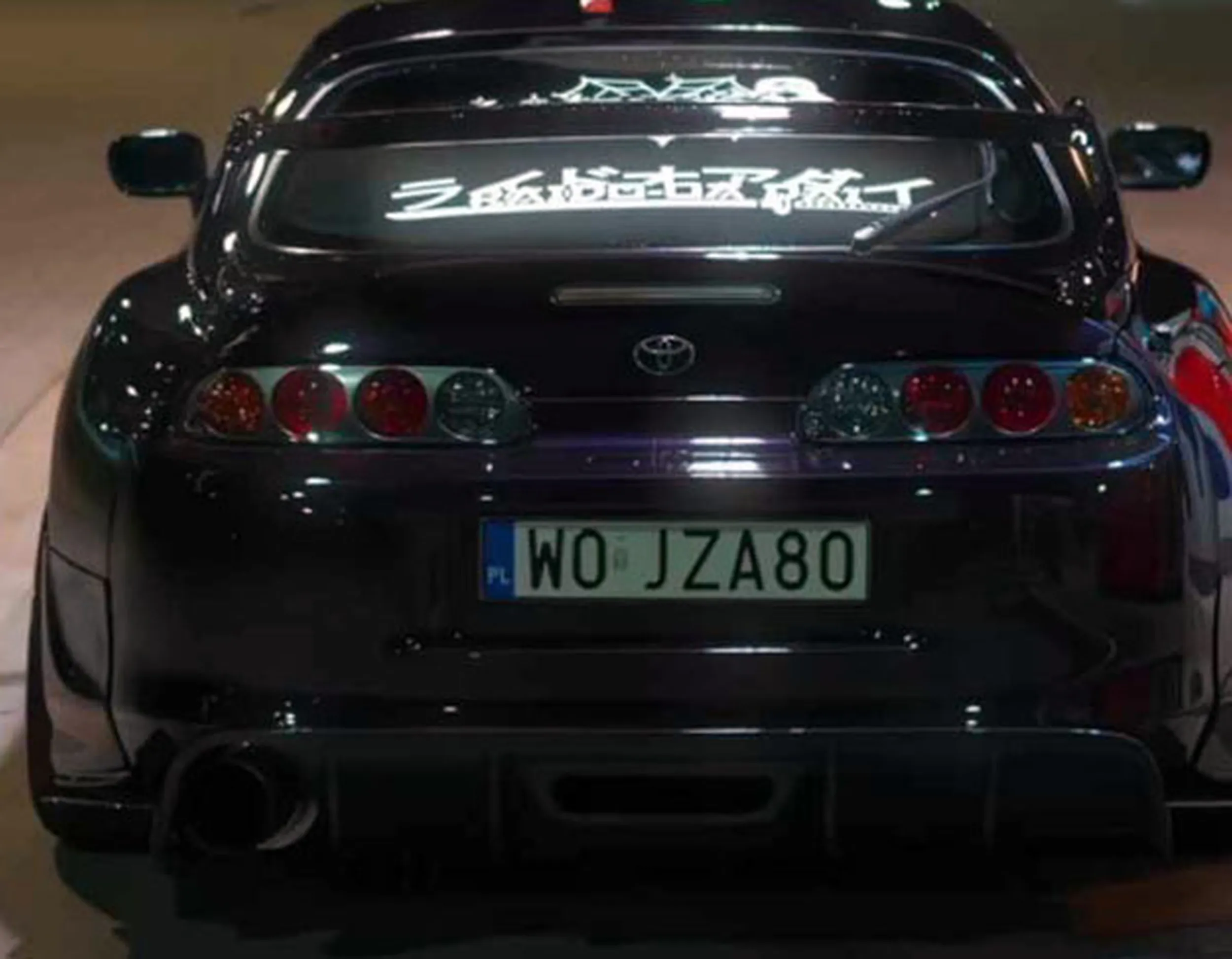 Fajny numer, blacha W0 JZA80