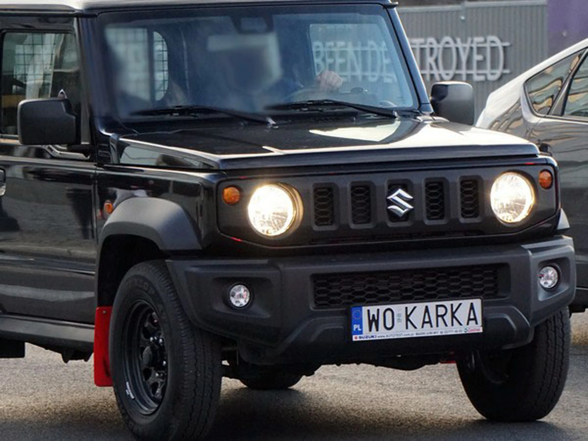 Fajny numer, blacha W0 KARKA