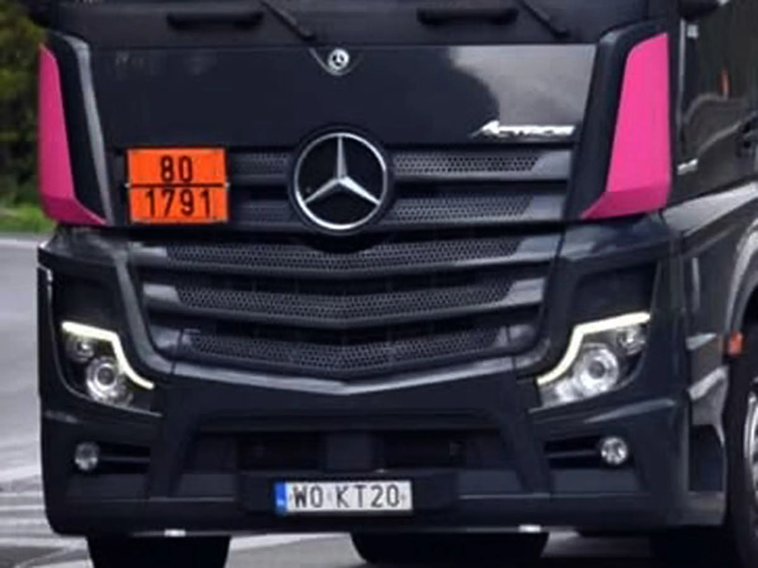 Fajny numer, blacha W0 KT20