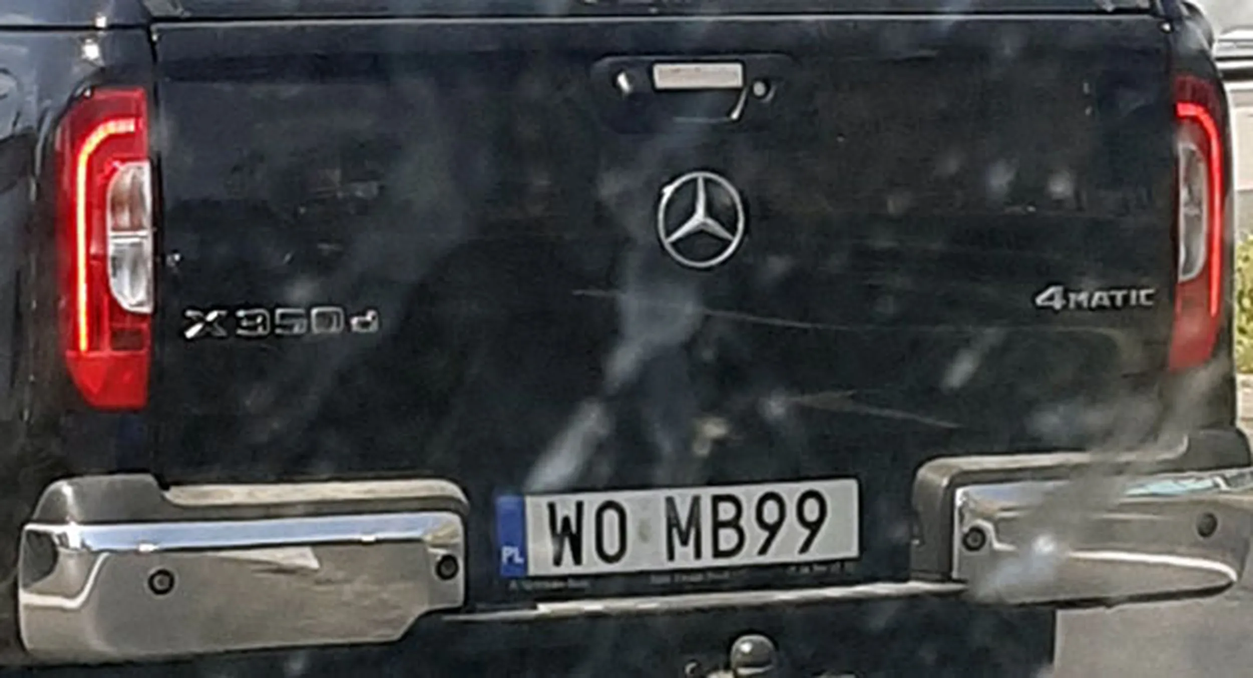 Fajny numer, blacha W0 MB99