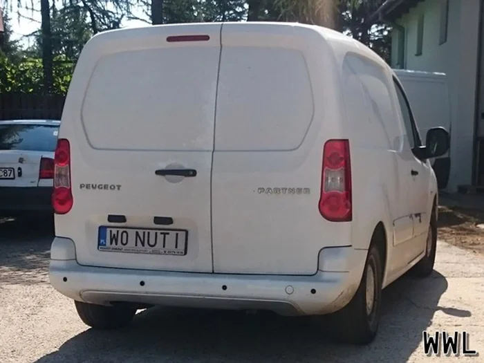 Fajny numer, blacha W0 NUTI