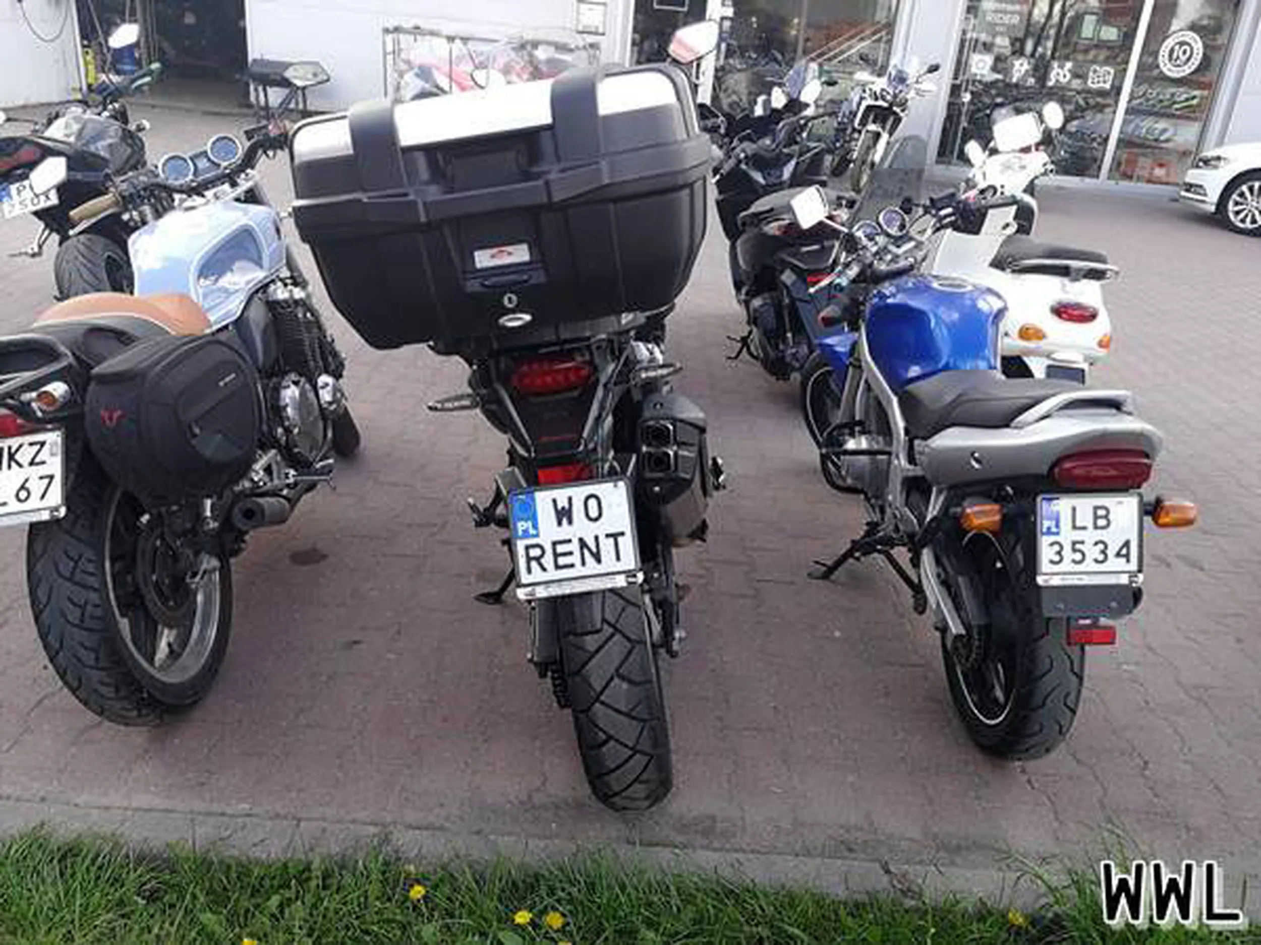 Fajny numer, blacha W0 RENT