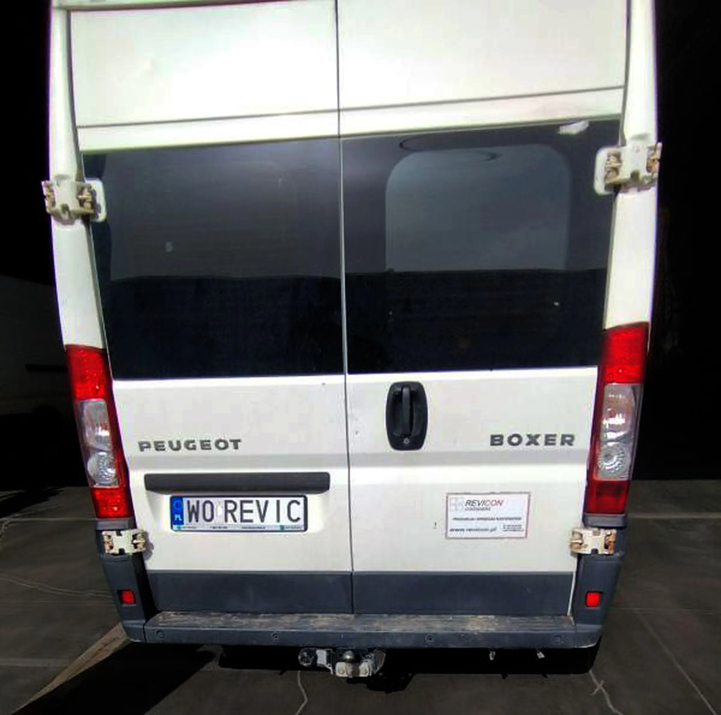 Fajny numer, blacha W0 REVIC