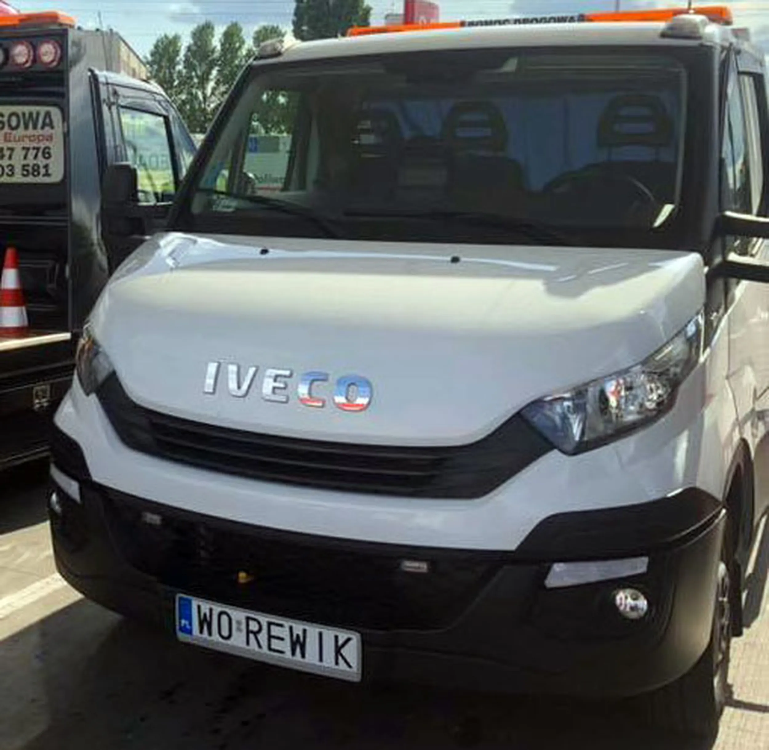 Fajny numer, blacha W0 REWIK