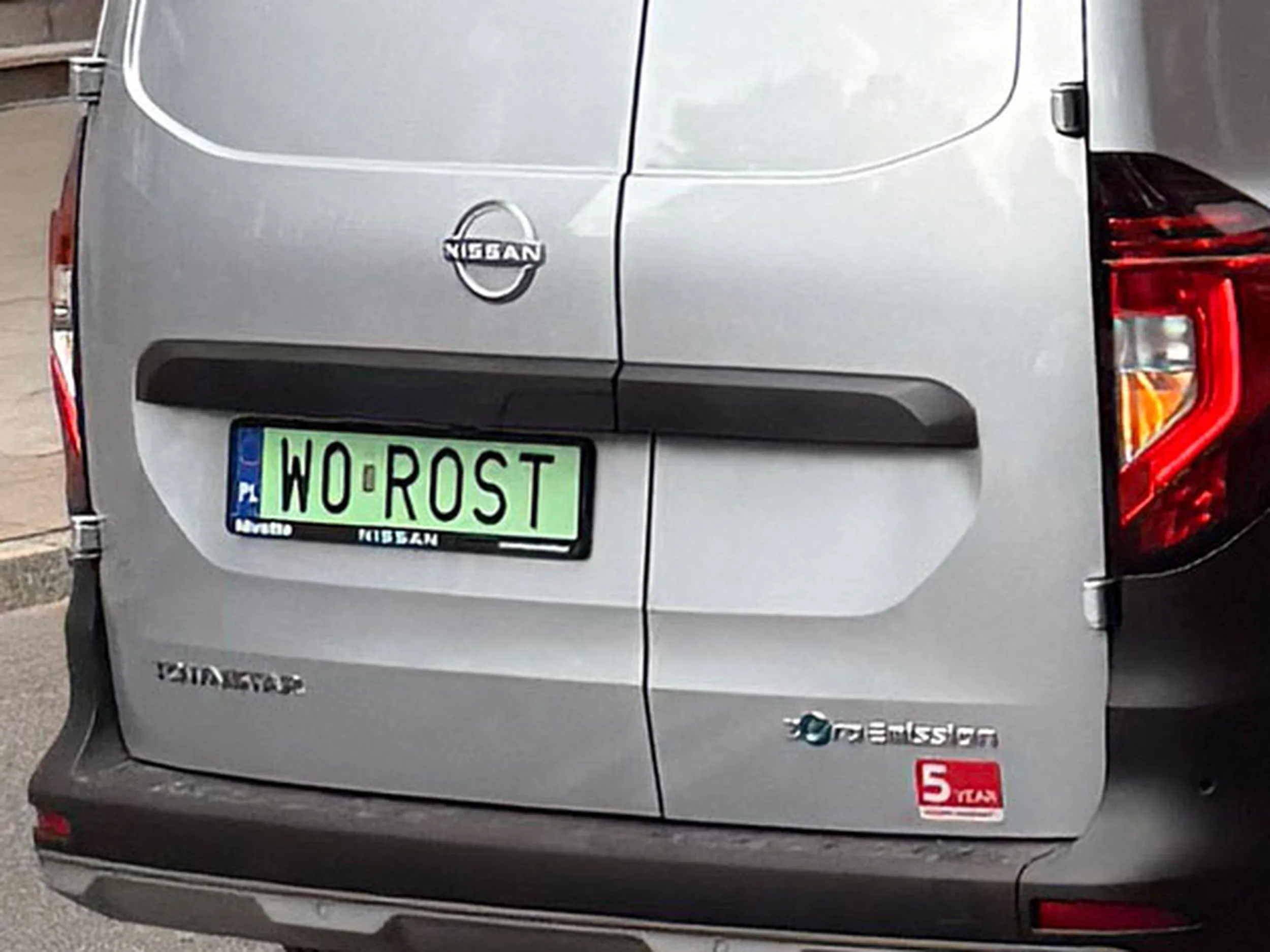 Fajny numer, blacha W0 ROST