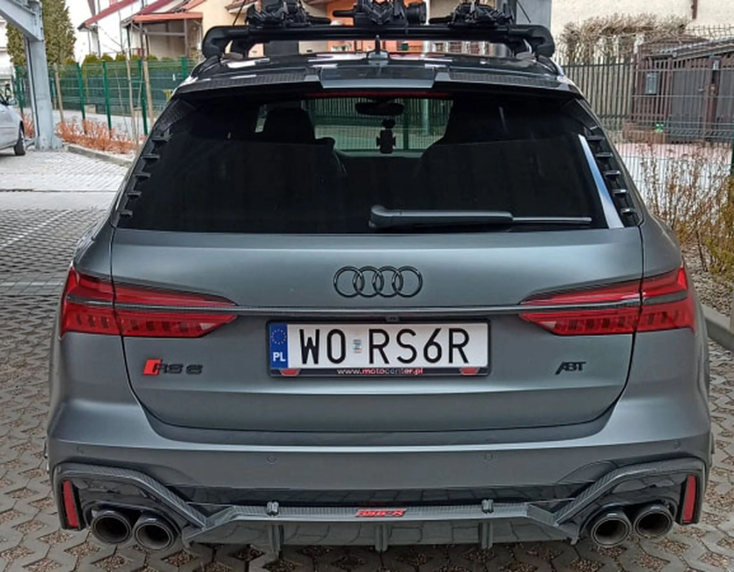 Fajny numer, blacha W0 RS6R