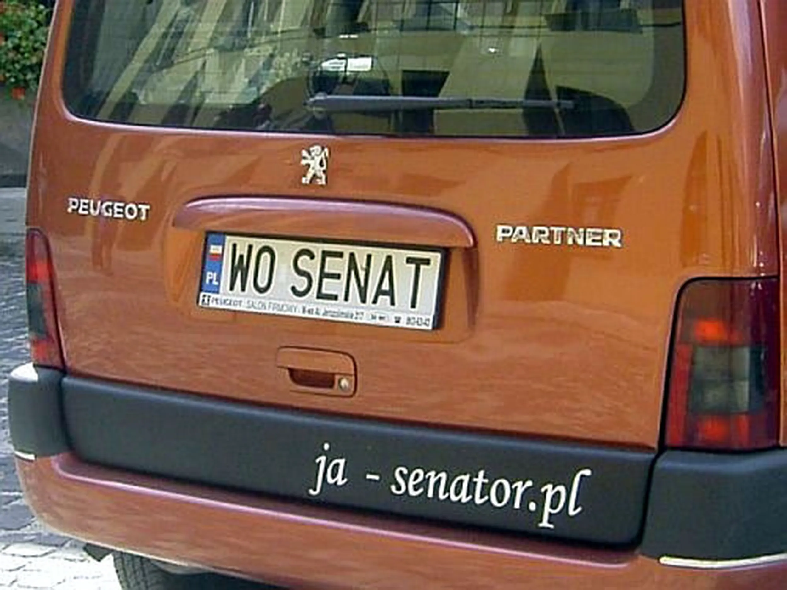 Fajny numer, blacha W0 SENAT