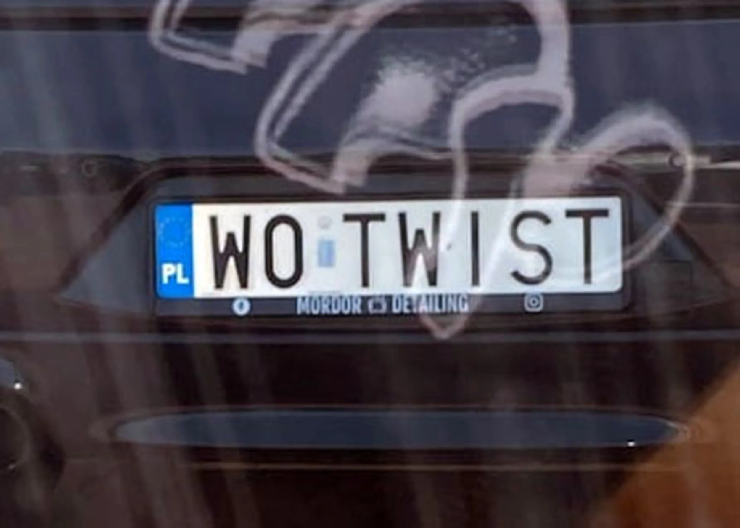 Fajny numer, blacha W0 TWIST