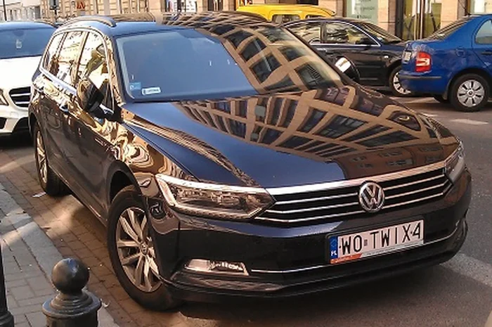 Fajny numer, blacha W0 TWIX4