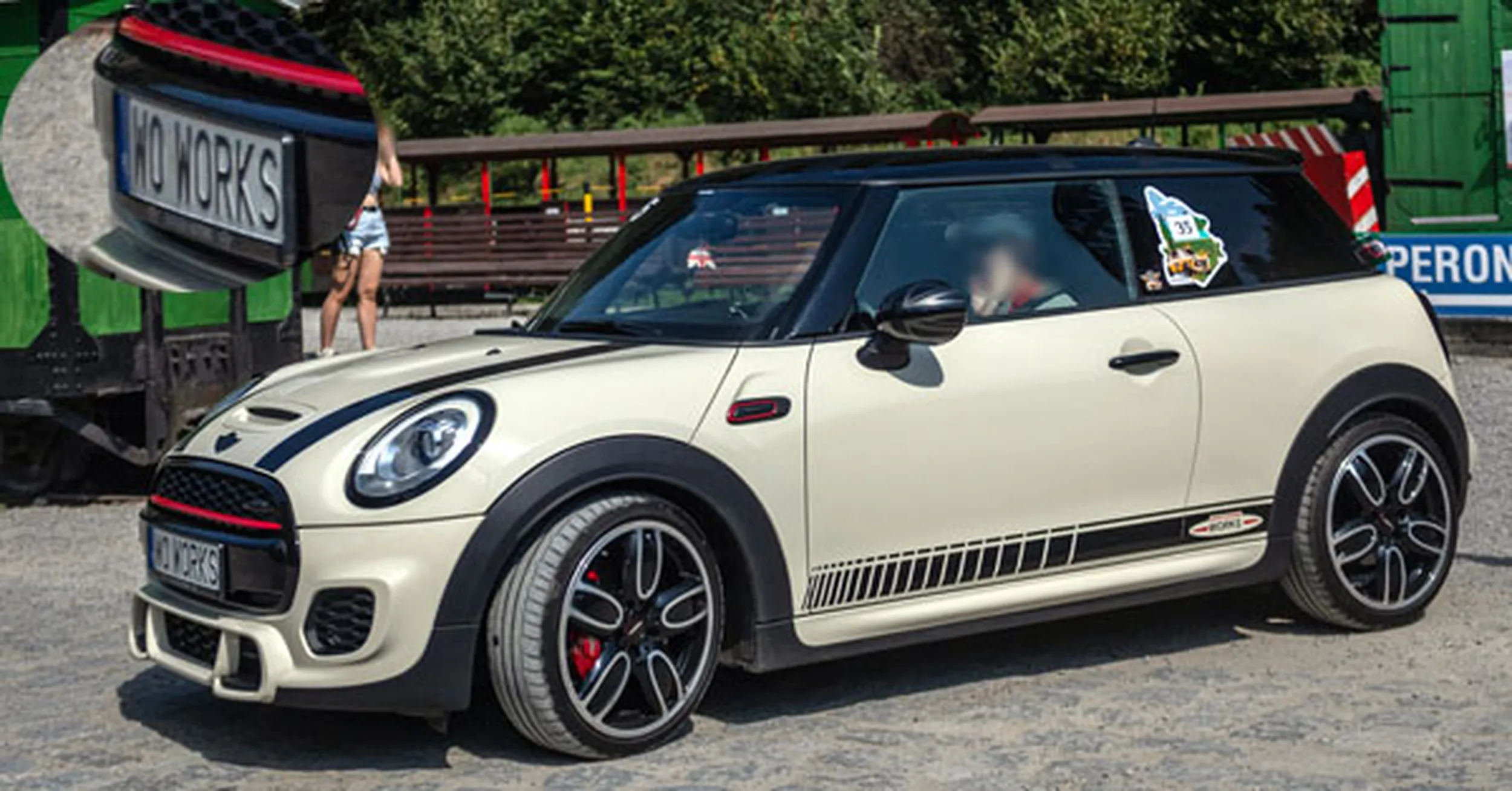 Fajny numer, blacha W0 WORKS