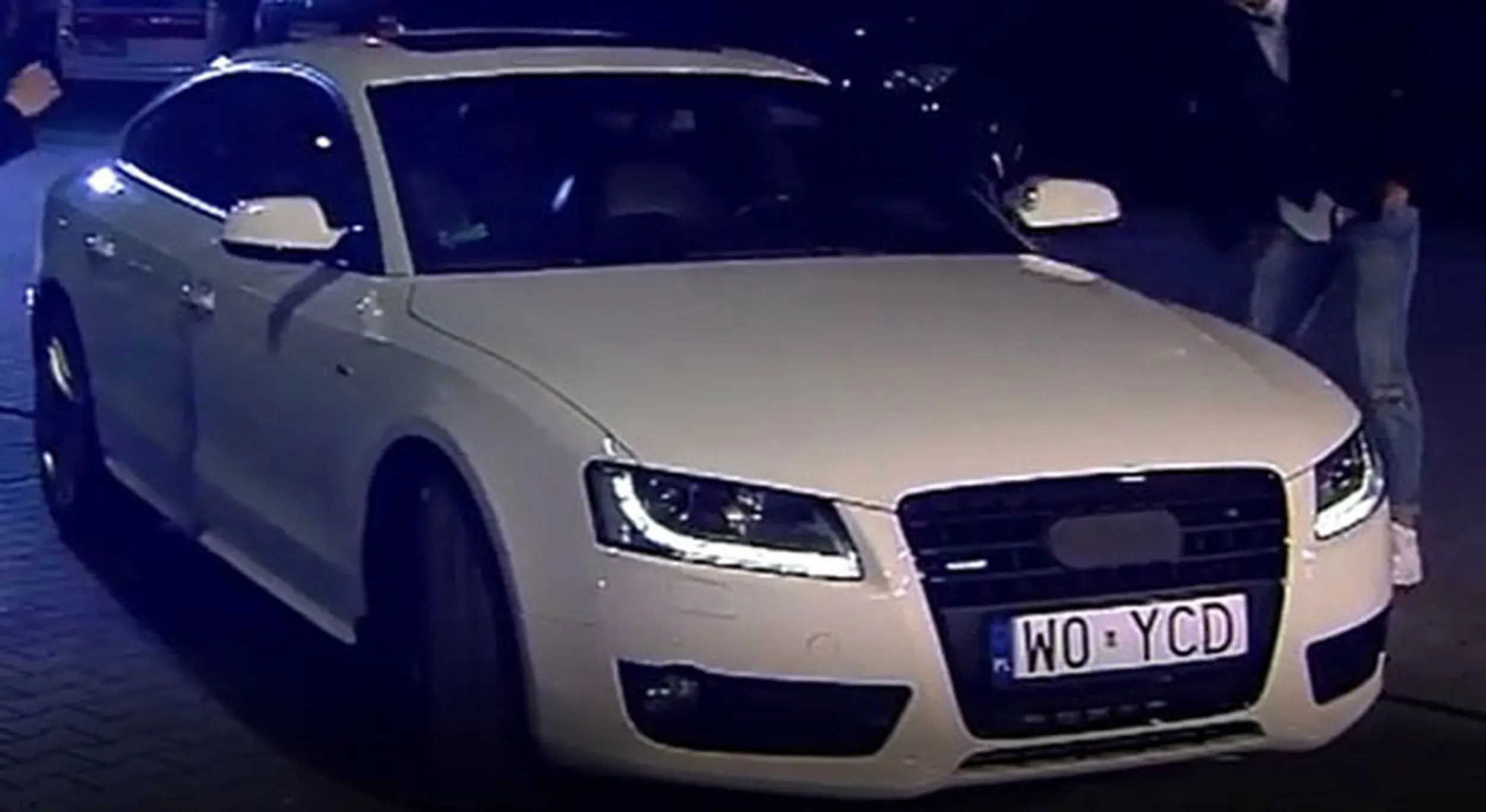 Fajny numer, blacha W0 YCD