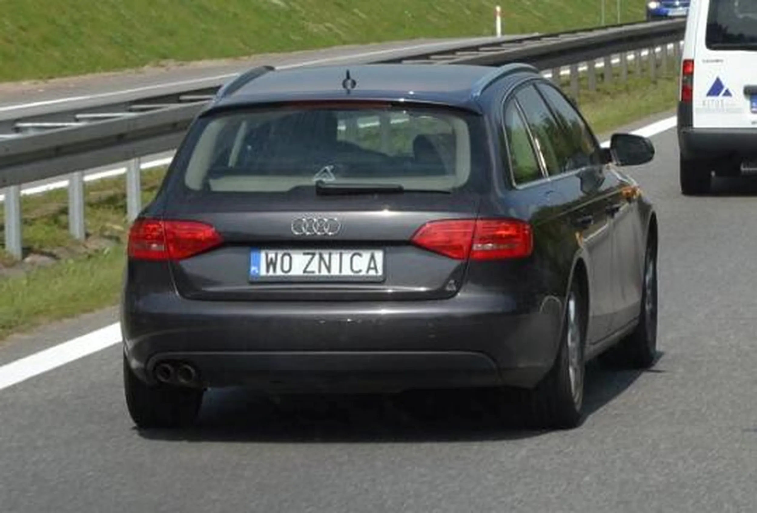 Fajny numer, blacha W0 ZNICA