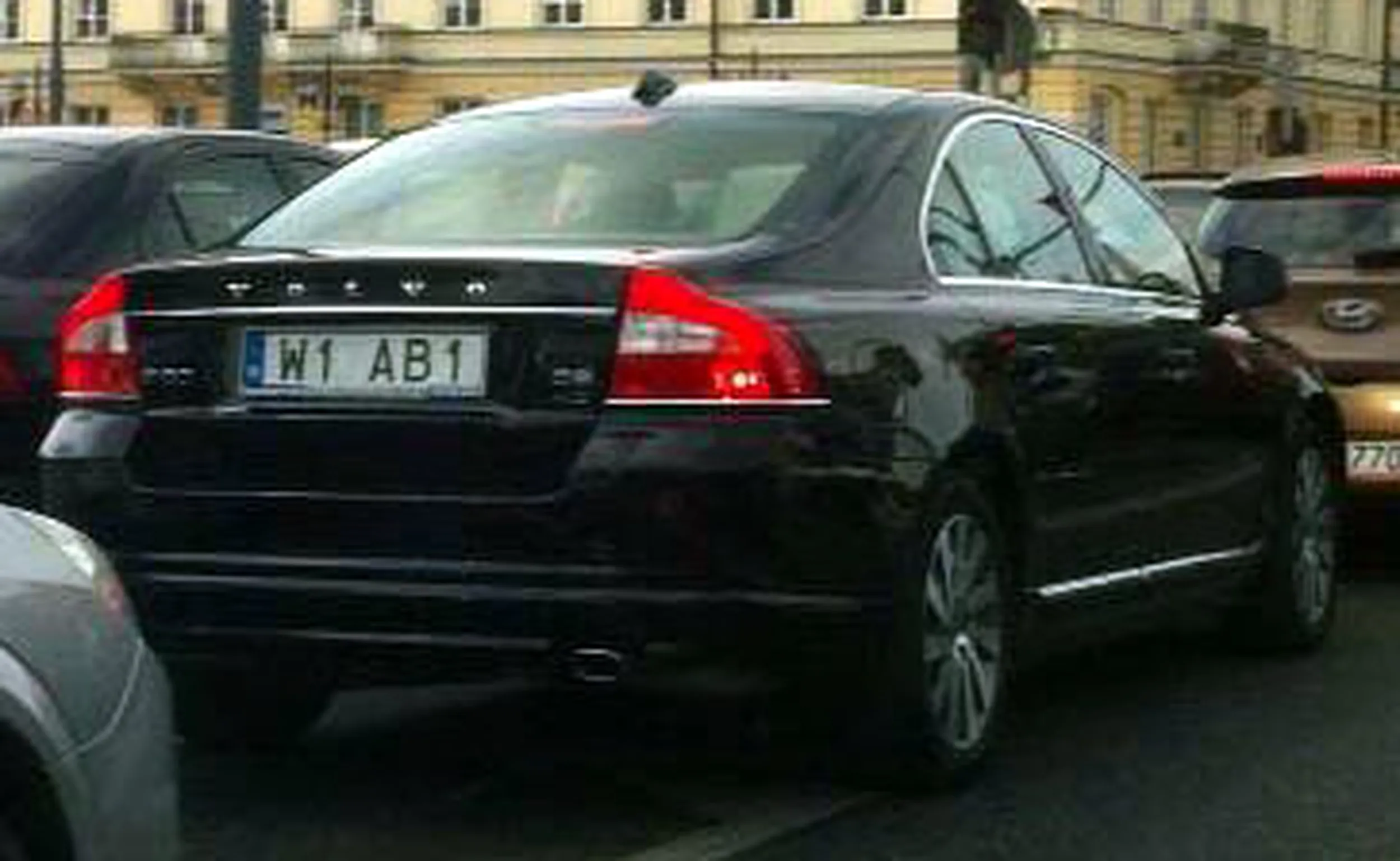 Fajny numer, blacha W1 AB1