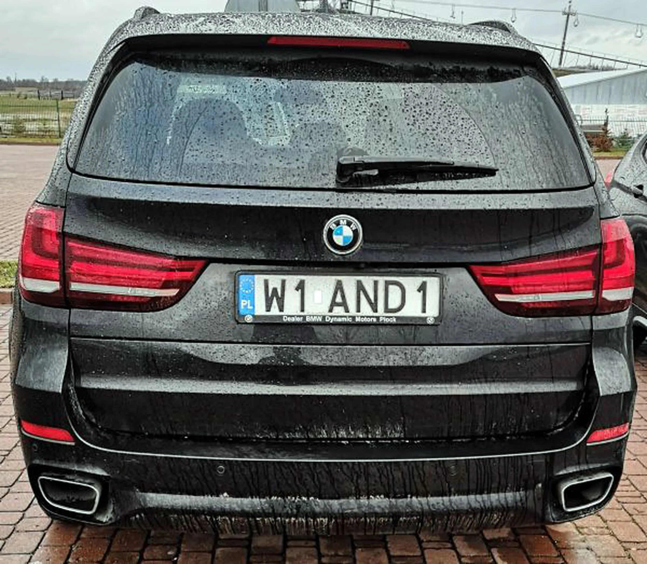 Fajny numer, blacha W1 AND1