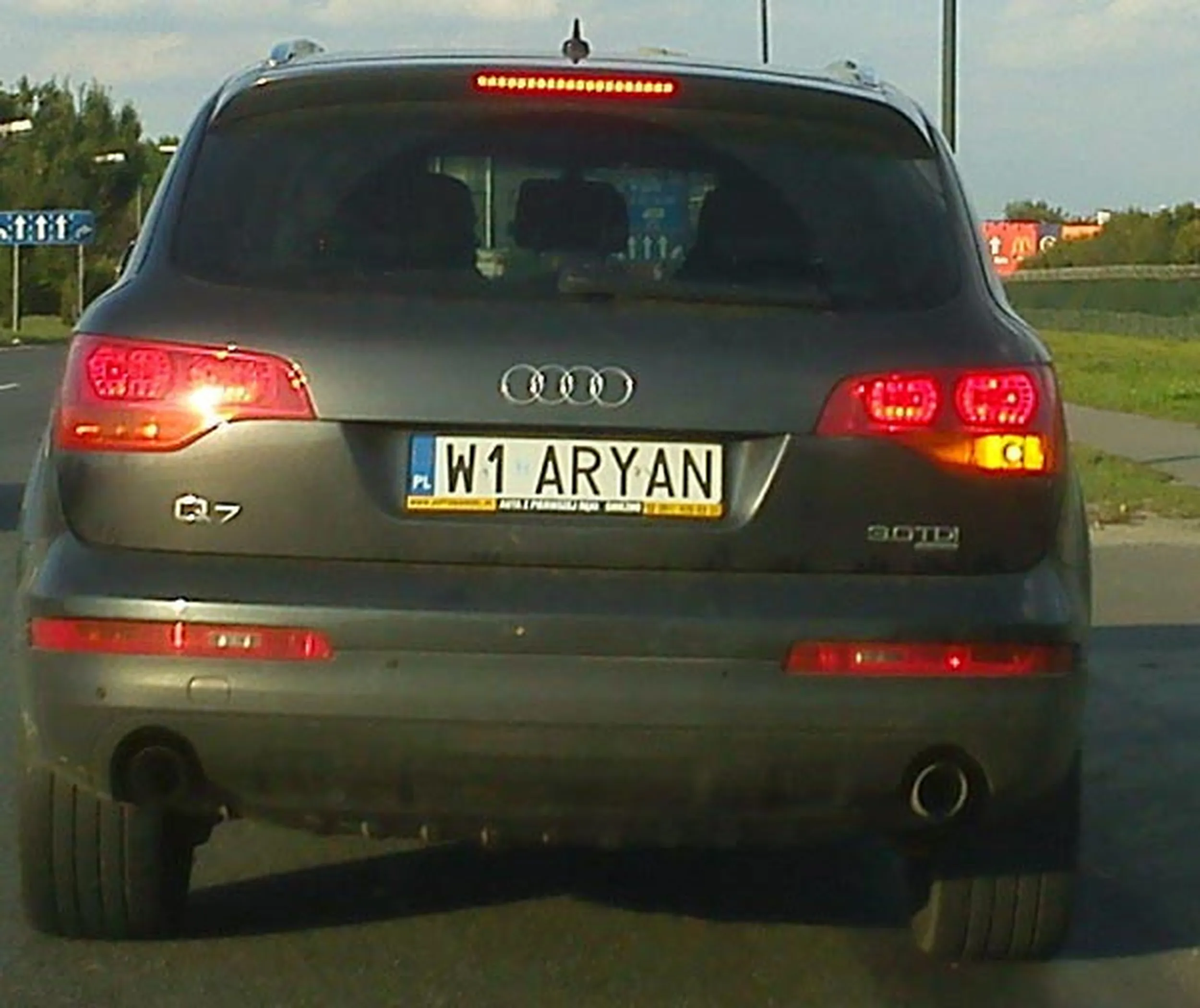 Fajny numer, blacha W1 ARYAN