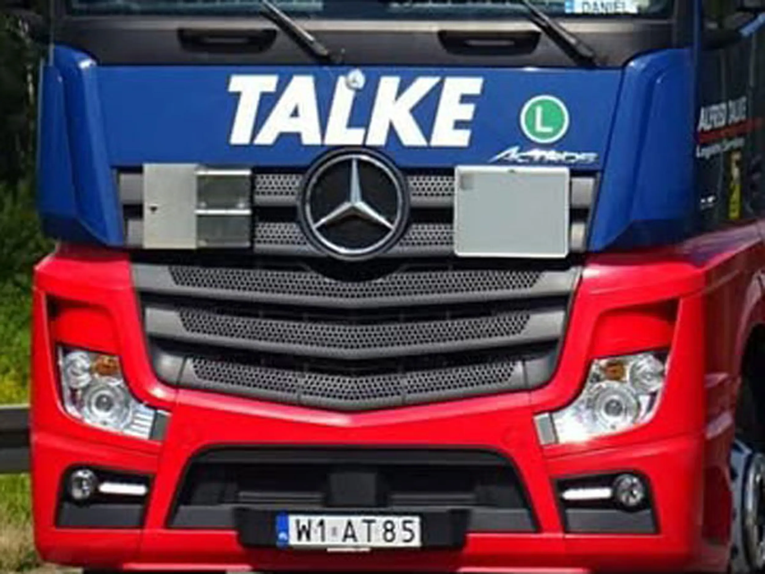 Fajny numer, blacha W1 AT85