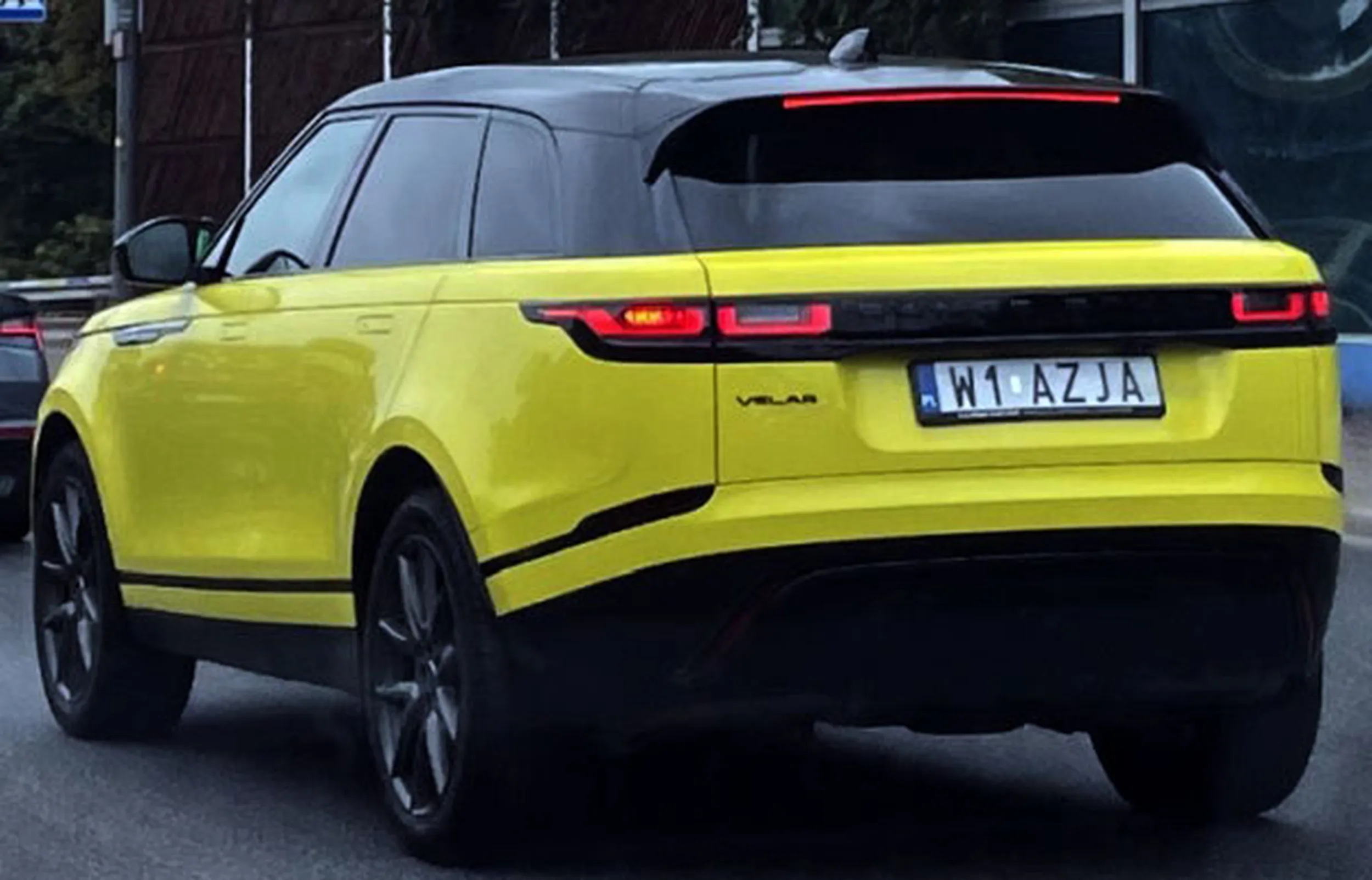 Fajny numer, blacha W1 AZJA