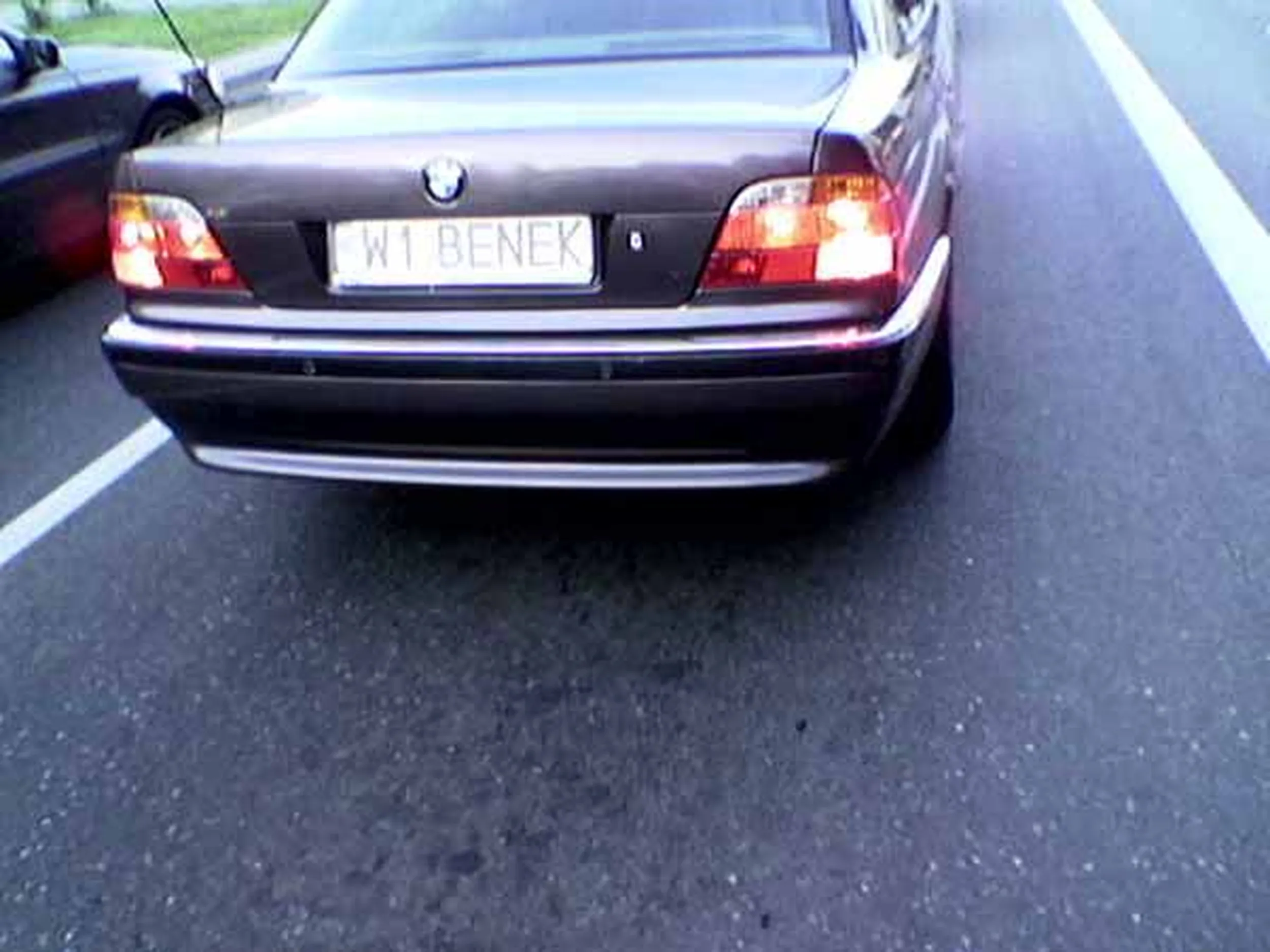 Fajny numer, blacha W1 BENEK