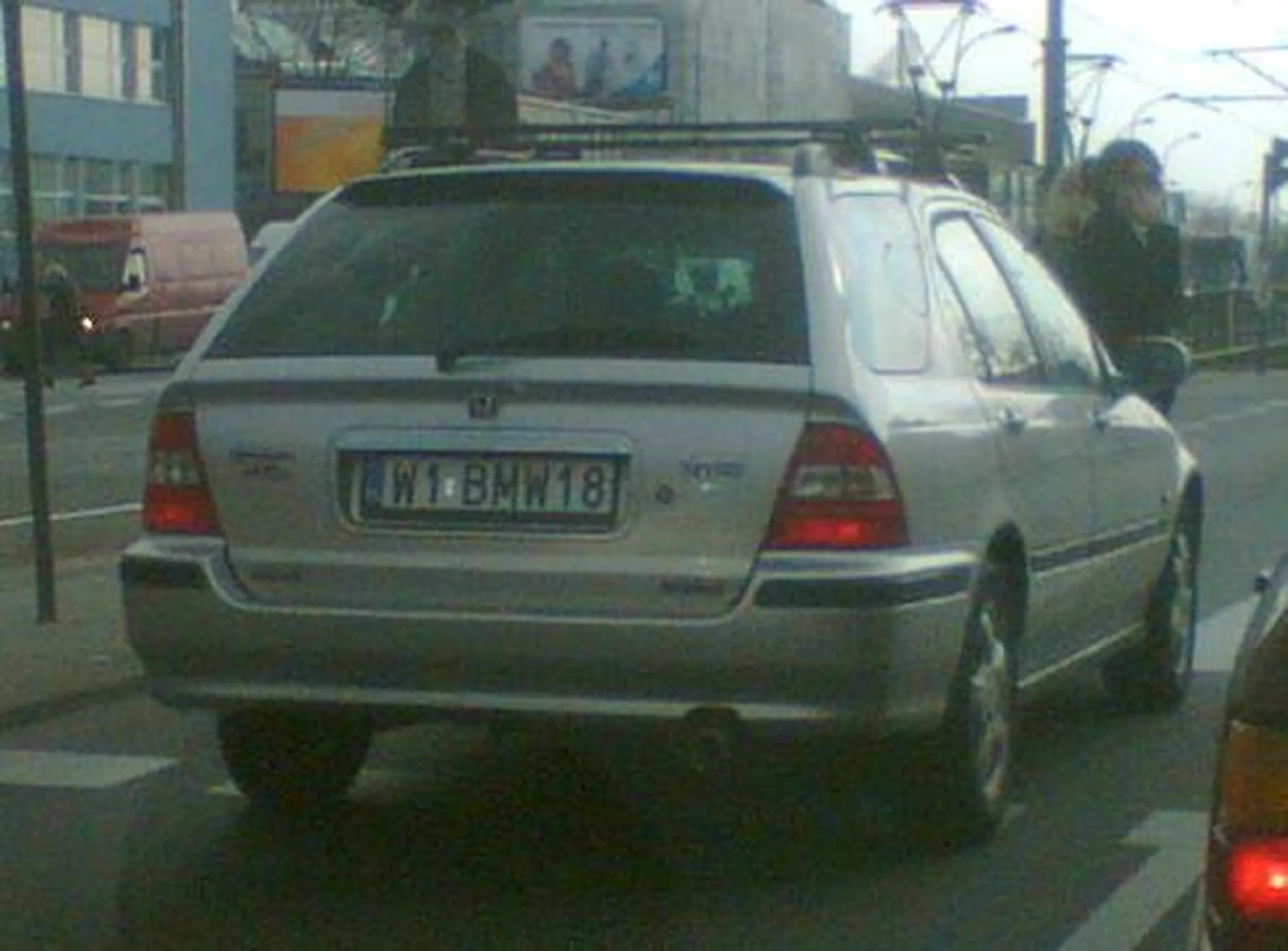Fajny numer, blacha W1 BMW18