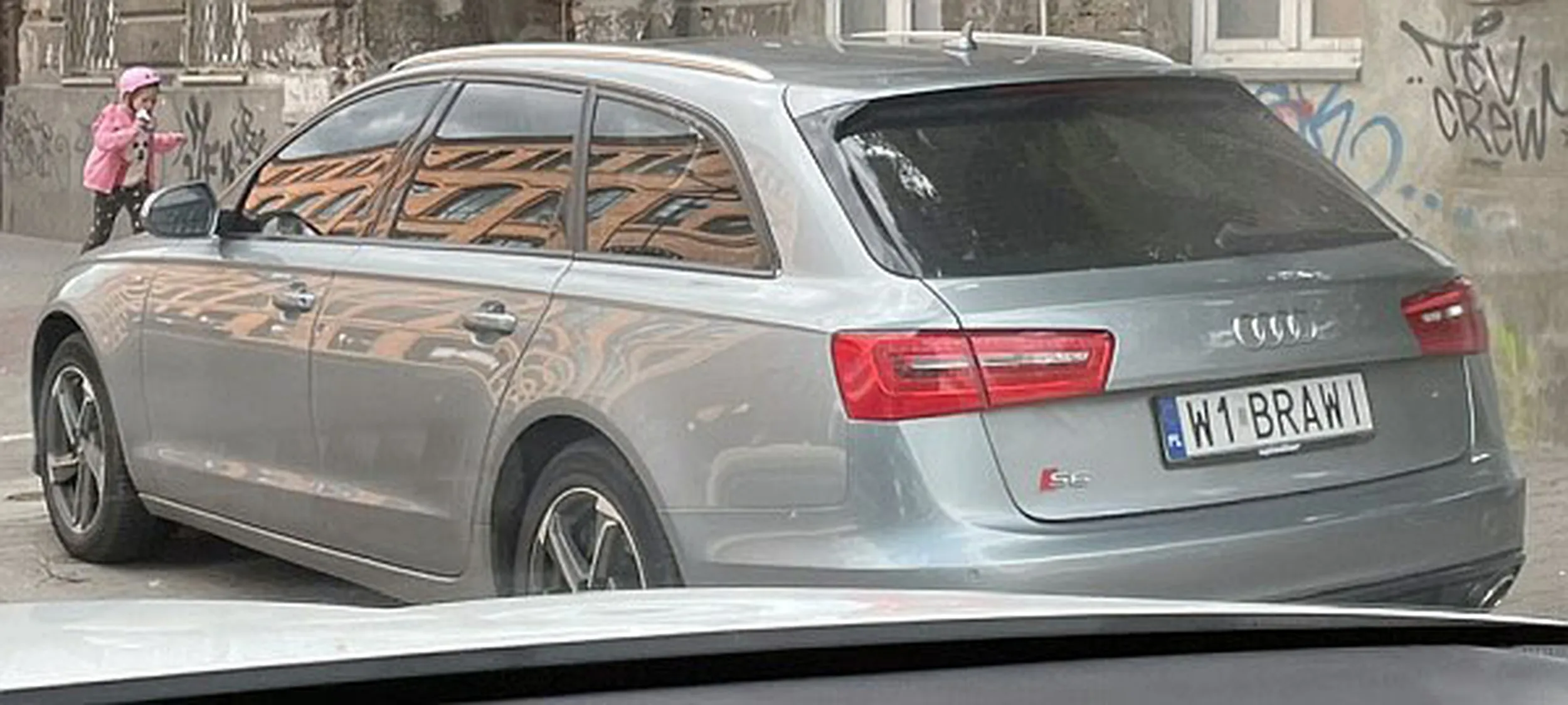 Fajny numer, blacha W1 BRAWI