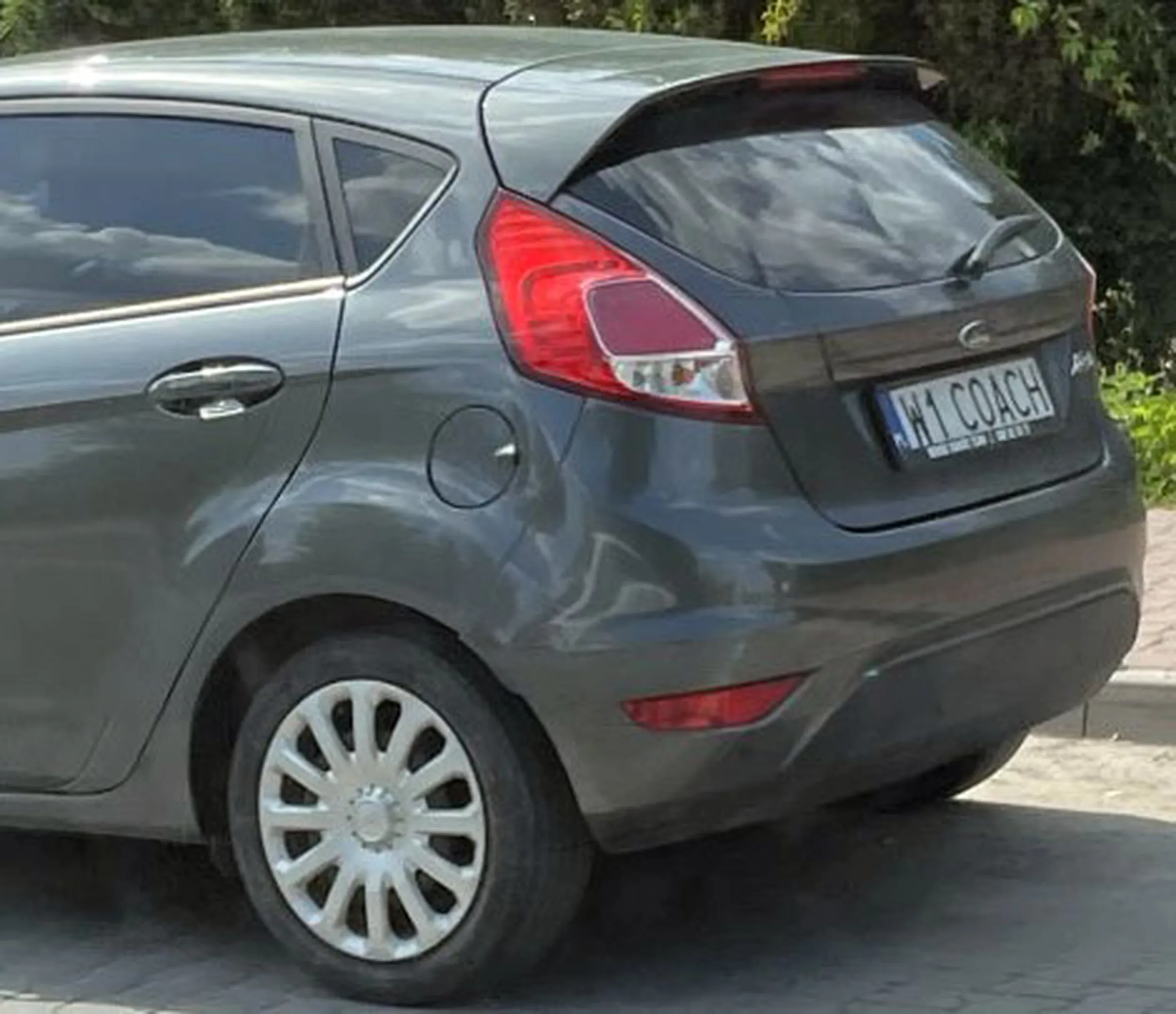 Fajny numer, blacha W1 COACH