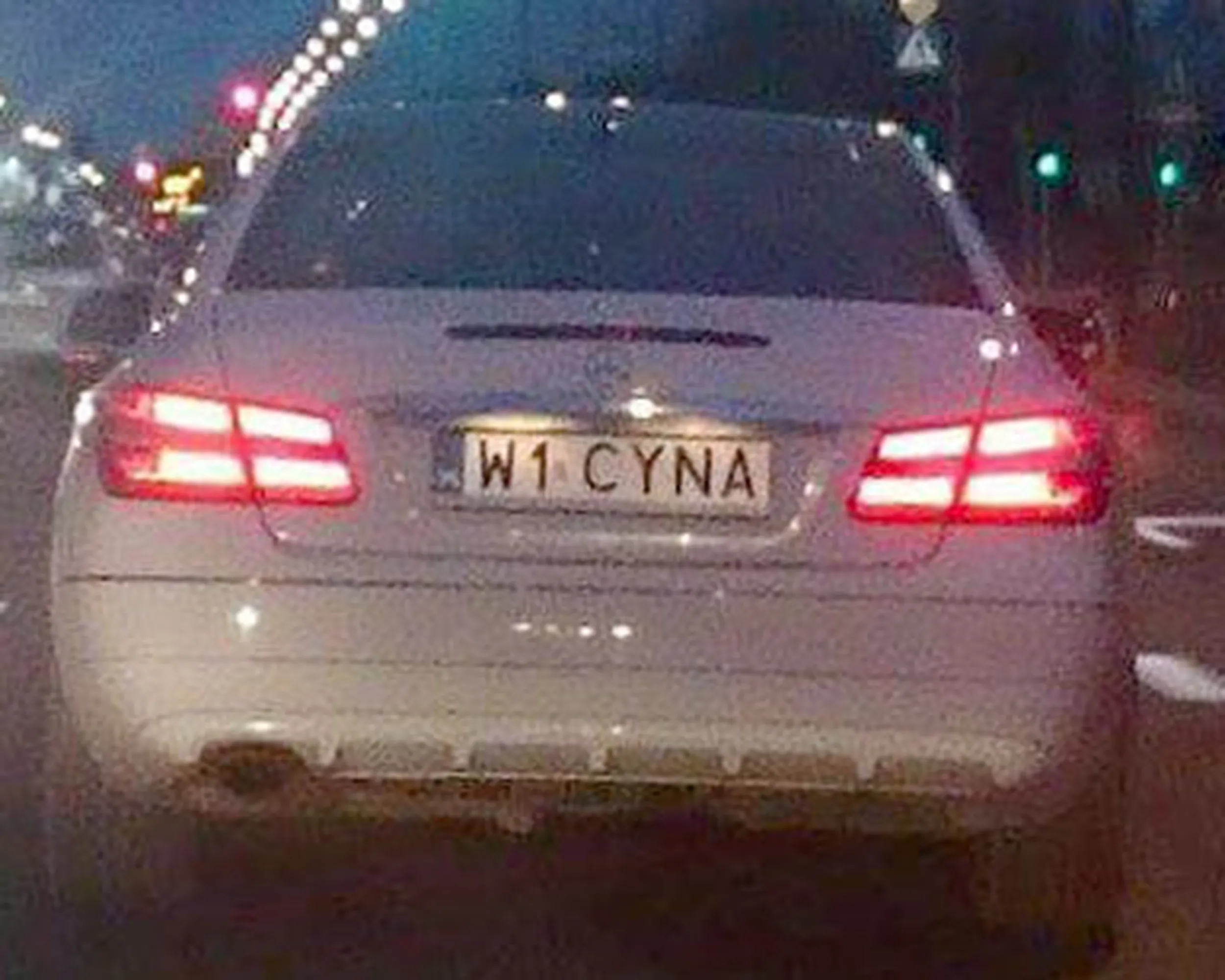 Fajny numer, blacha W1 CYNA
