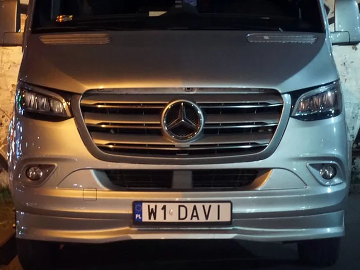 Fajny numer, blacha W1 DAVI