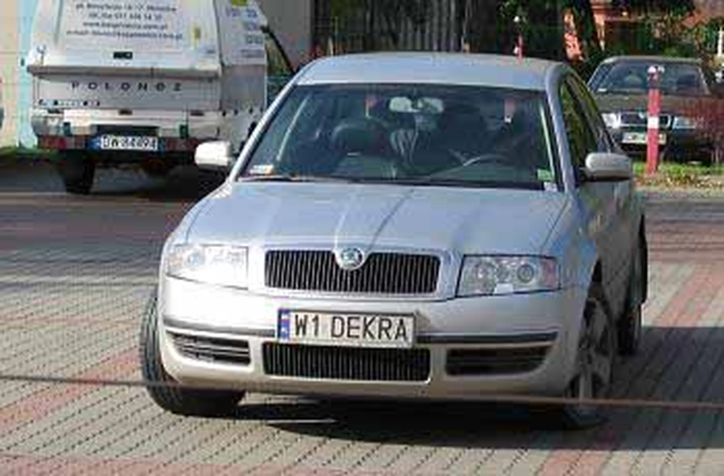 Fajny numer, blacha W1 DEKRA