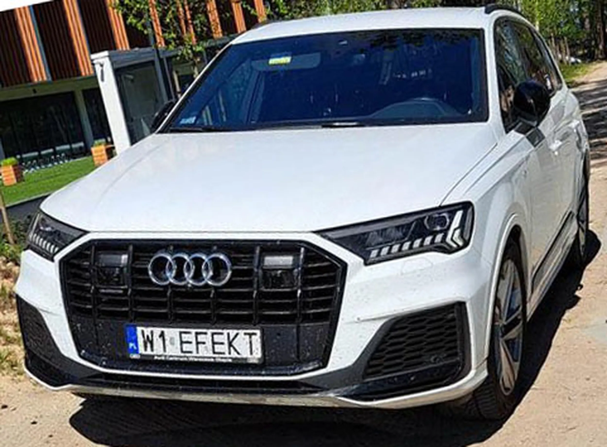 Fajny numer, blacha W1 EFEKT