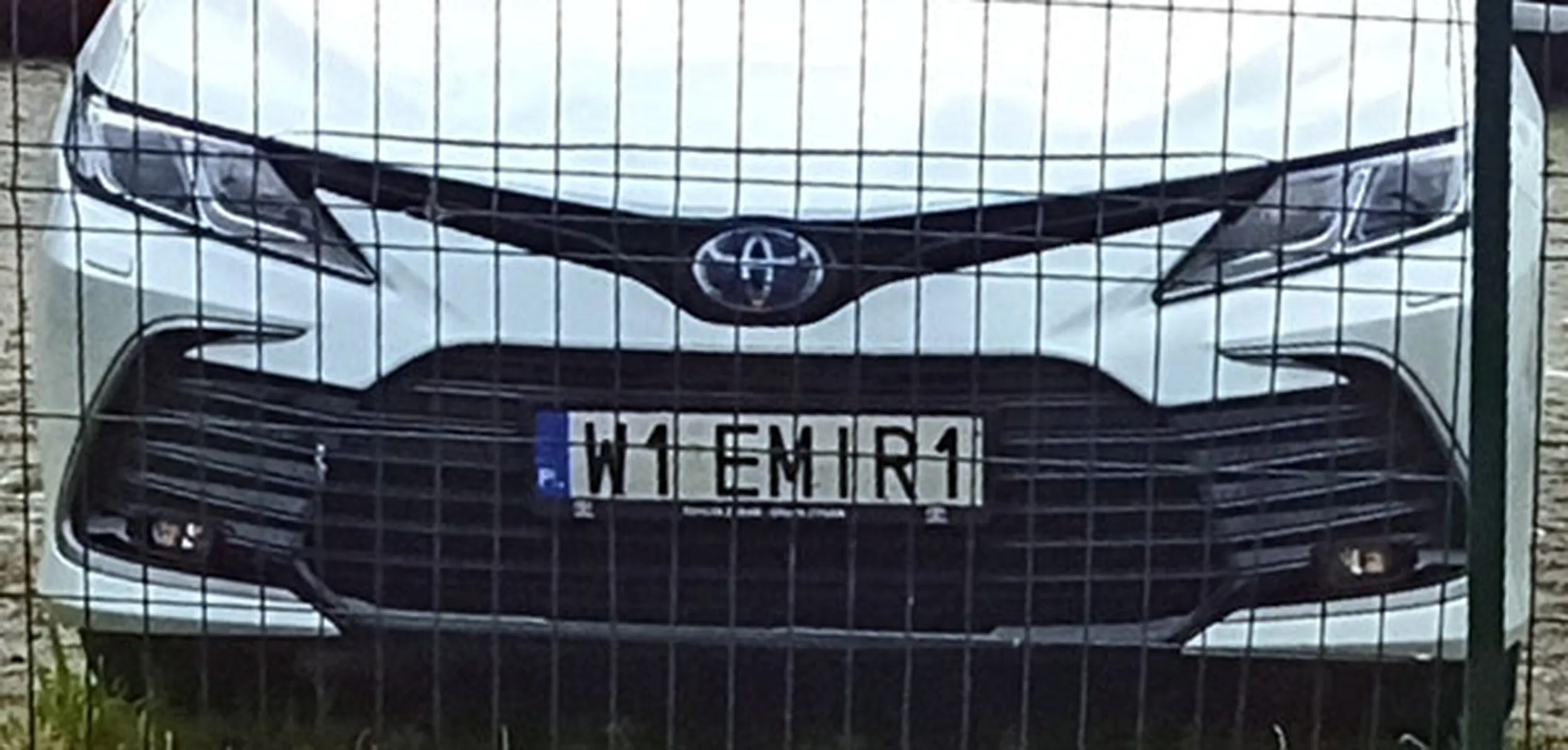 Fajny numer, blacha W1 EMIR1