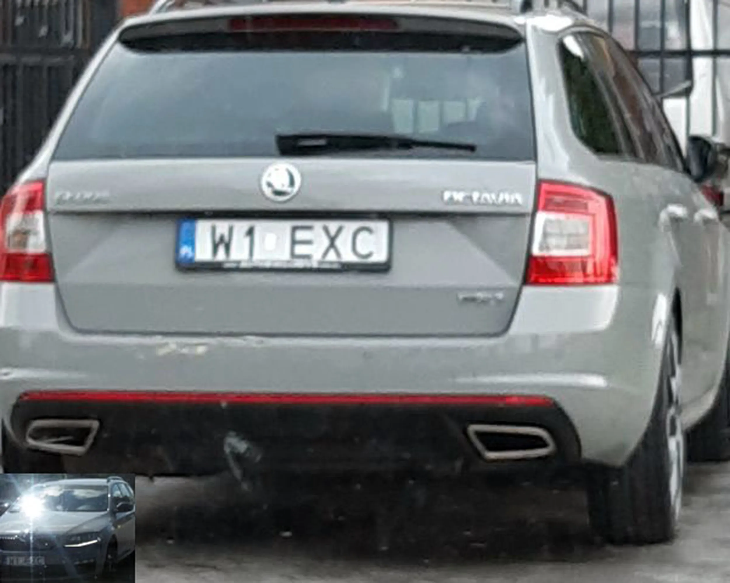 Fajny numer, blacha W1 EXC