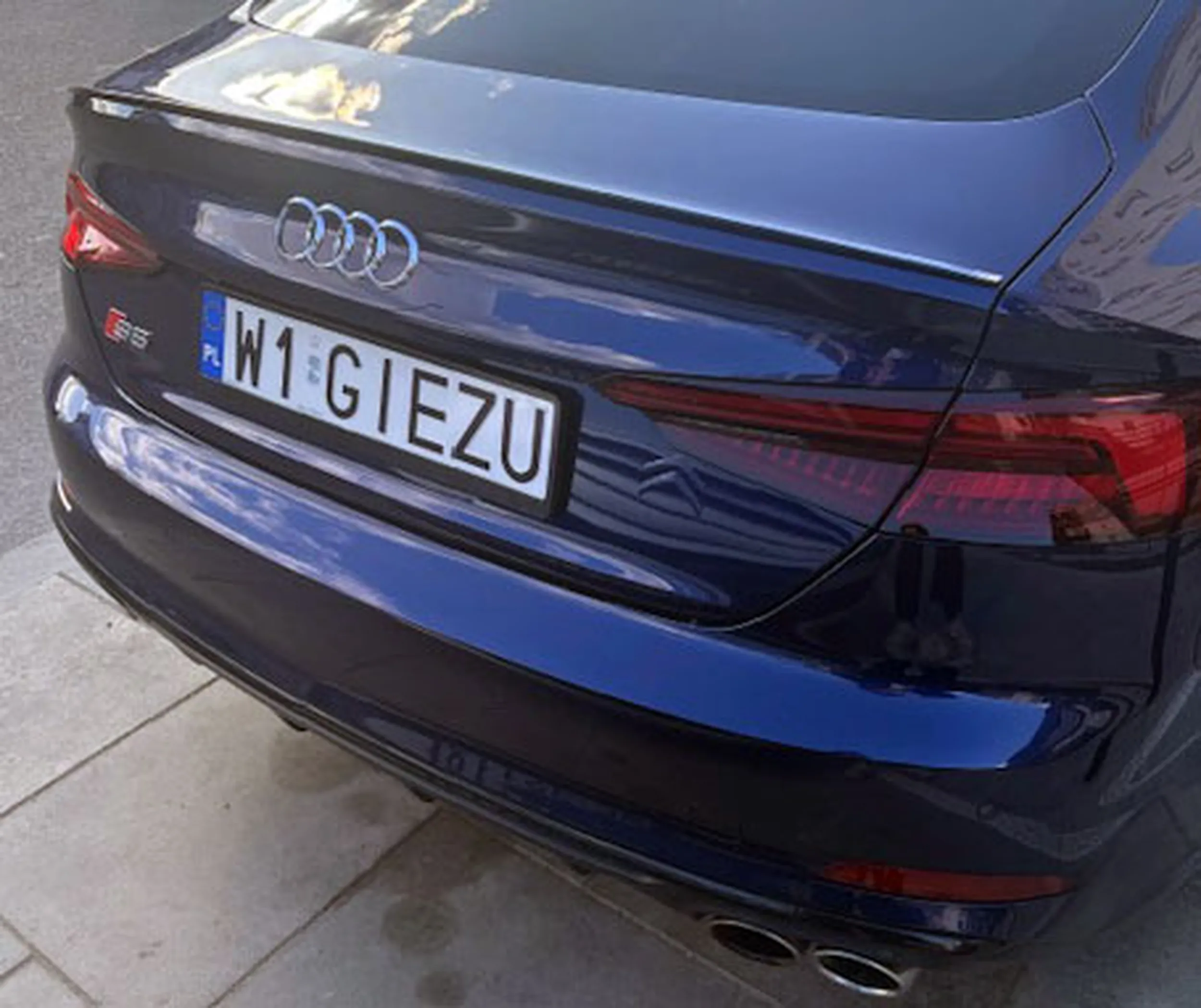 Fajny numer, blacha W1 GIEZU