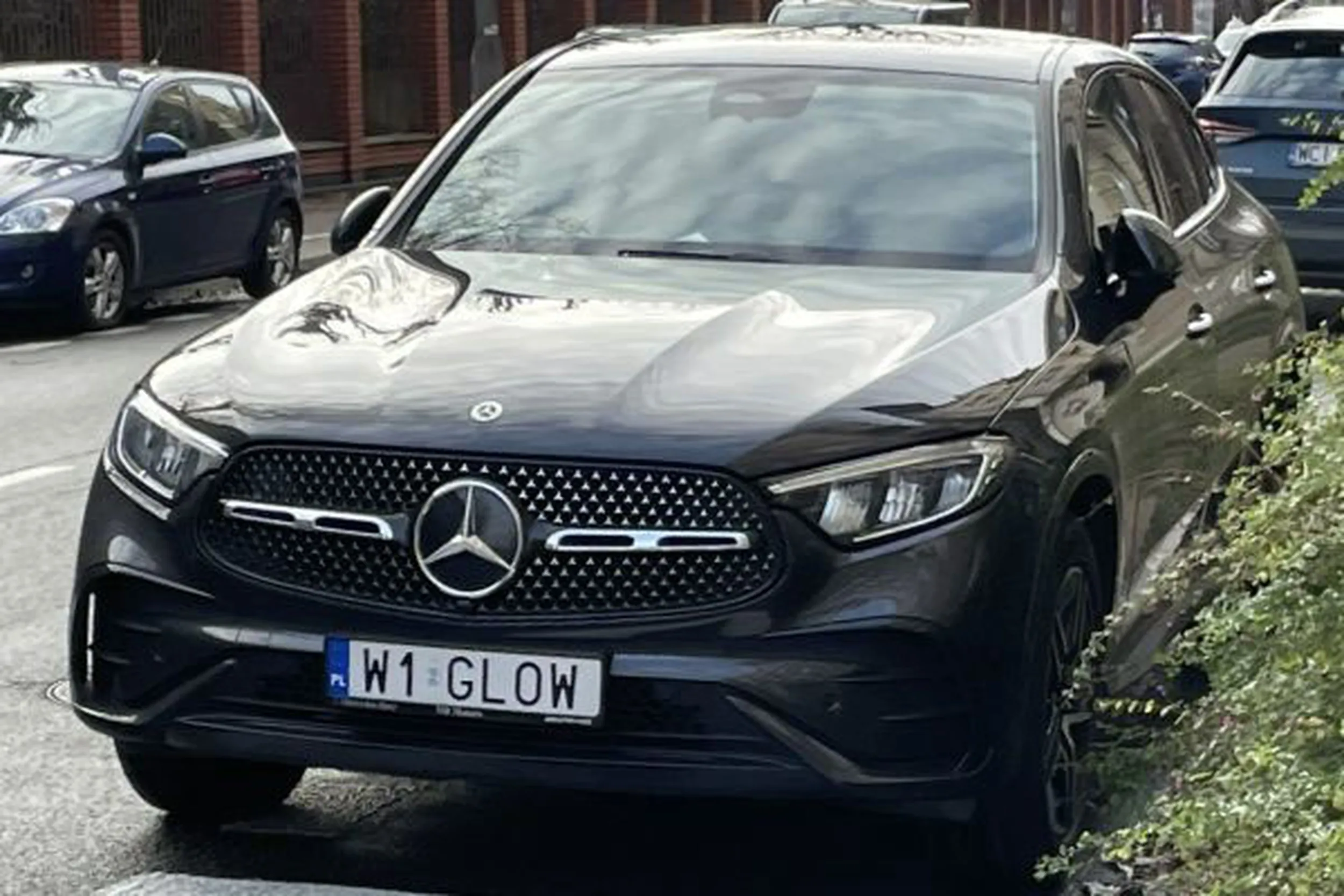 Fajny numer, blacha W1 GLOW