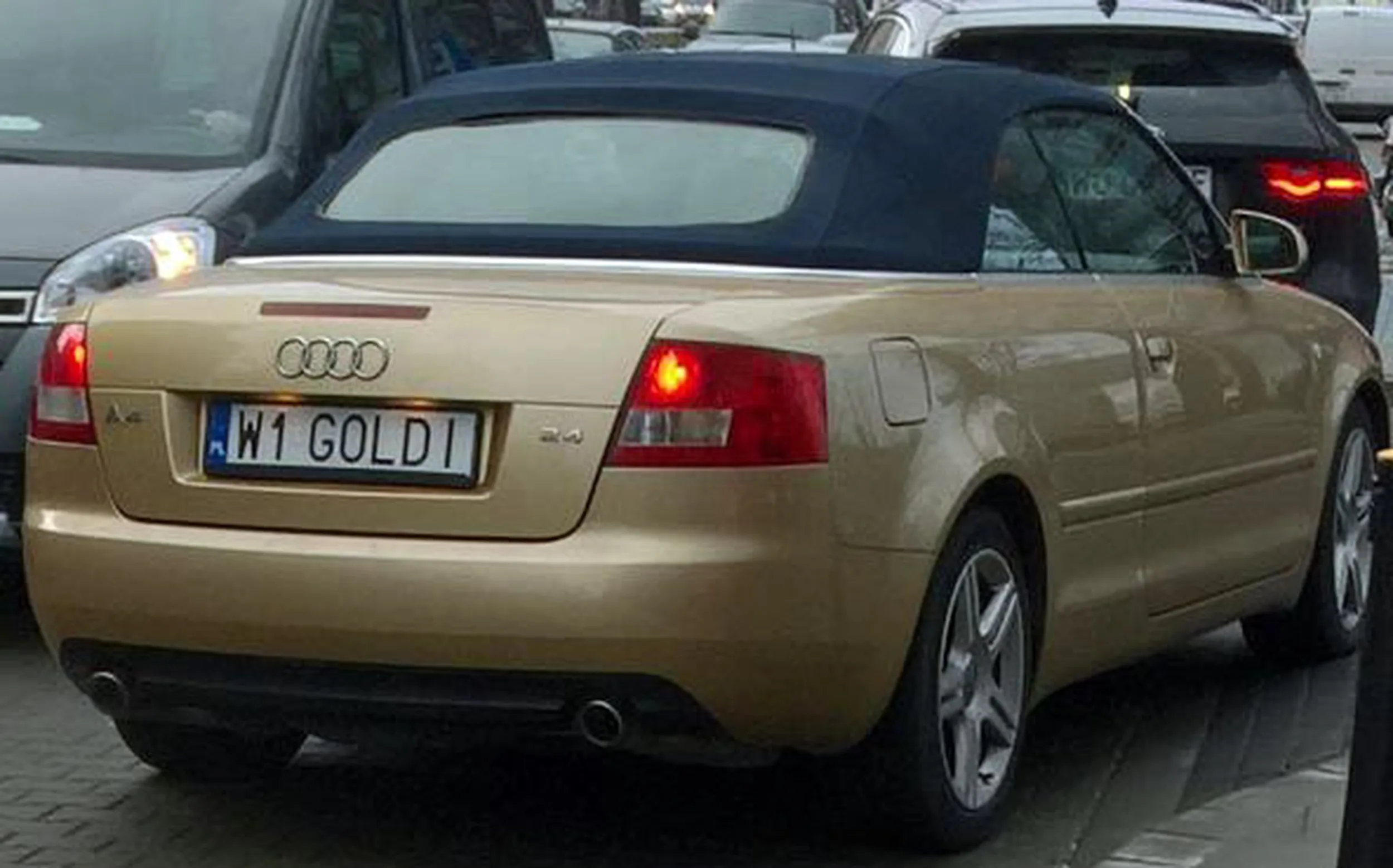 Fajny numer, blacha W1 GOLDI