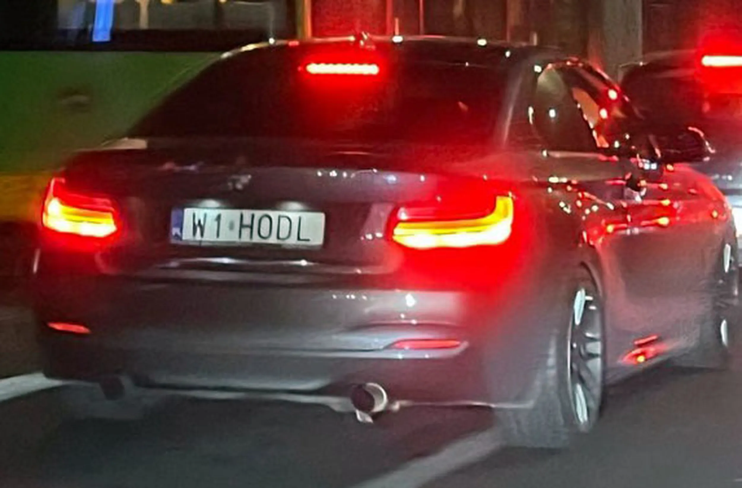 Fajny numer, blacha W1 HODL