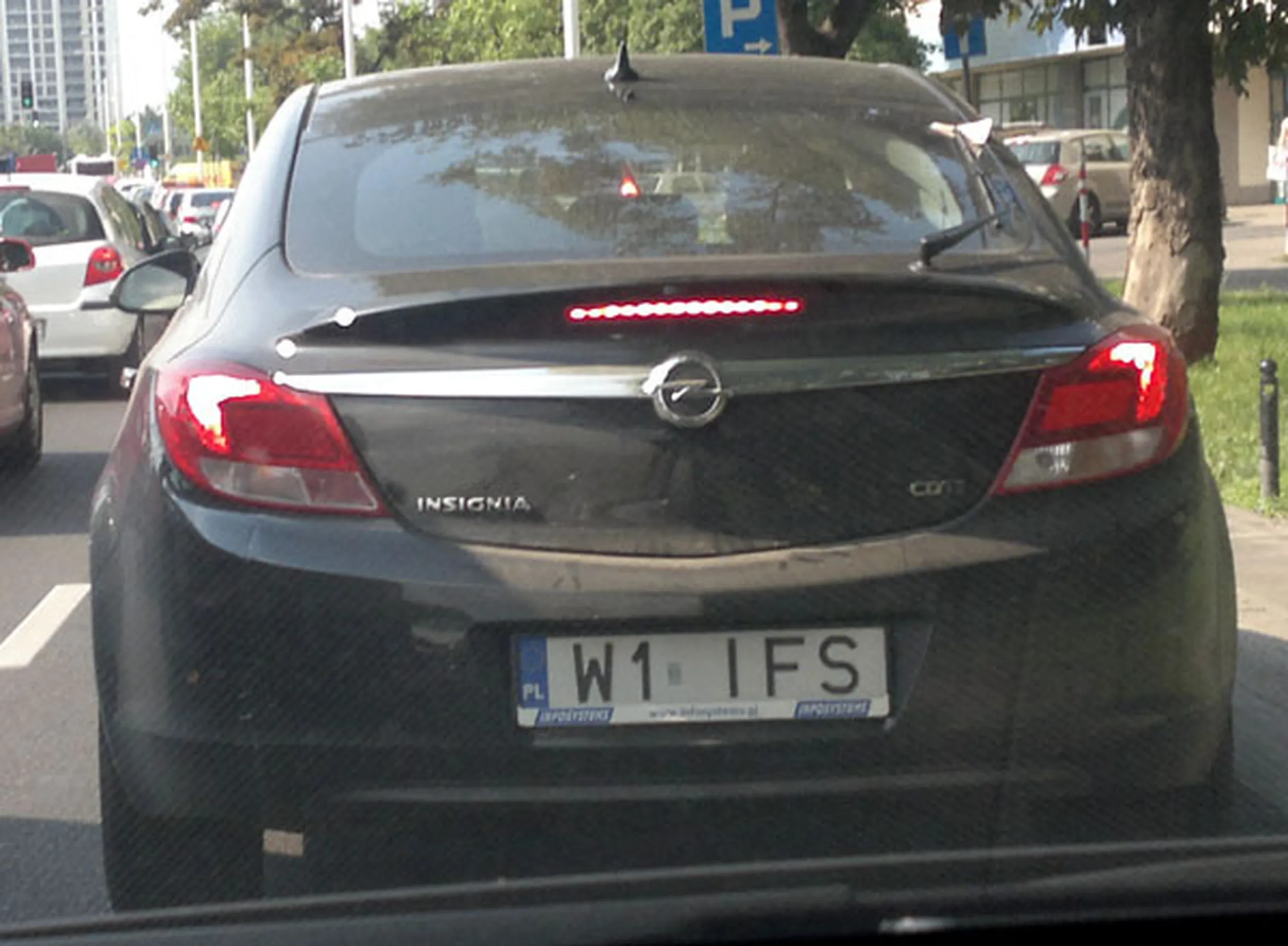 Fajny numer, blacha W1 IFS