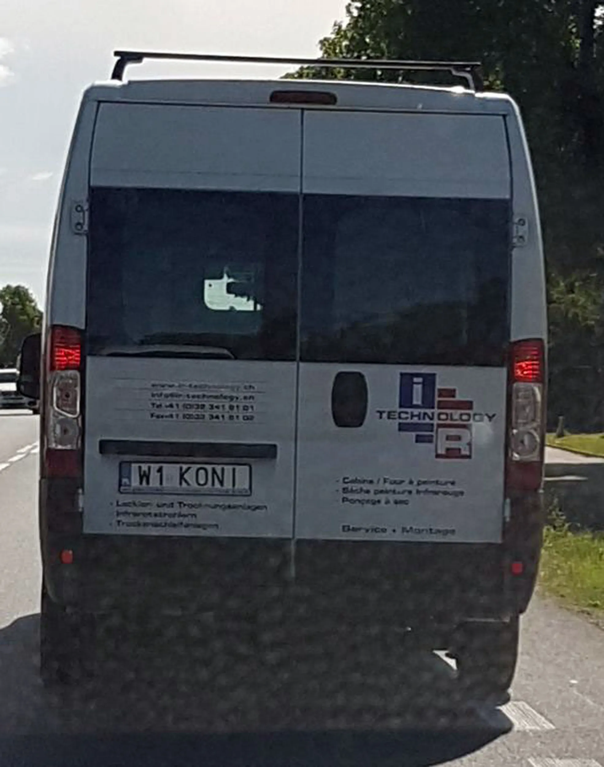 Fajny numer, blacha W1 KONI